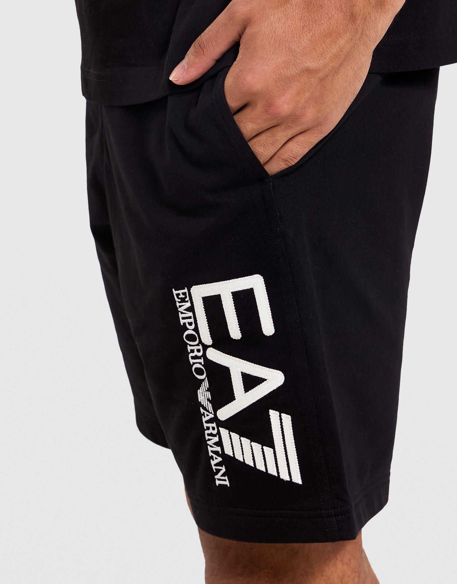 EA7 Shorts
