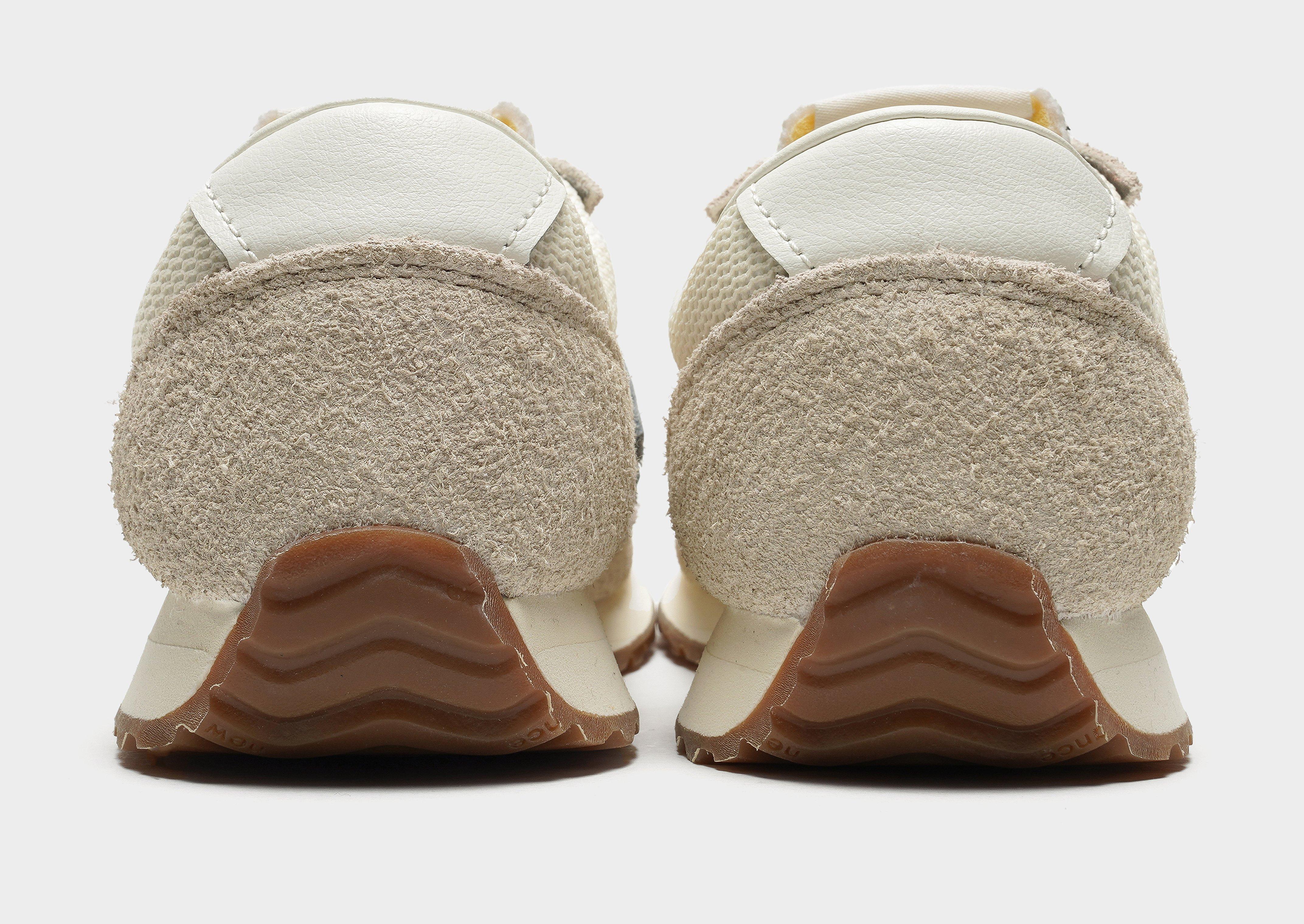 New Balance 471 Women's