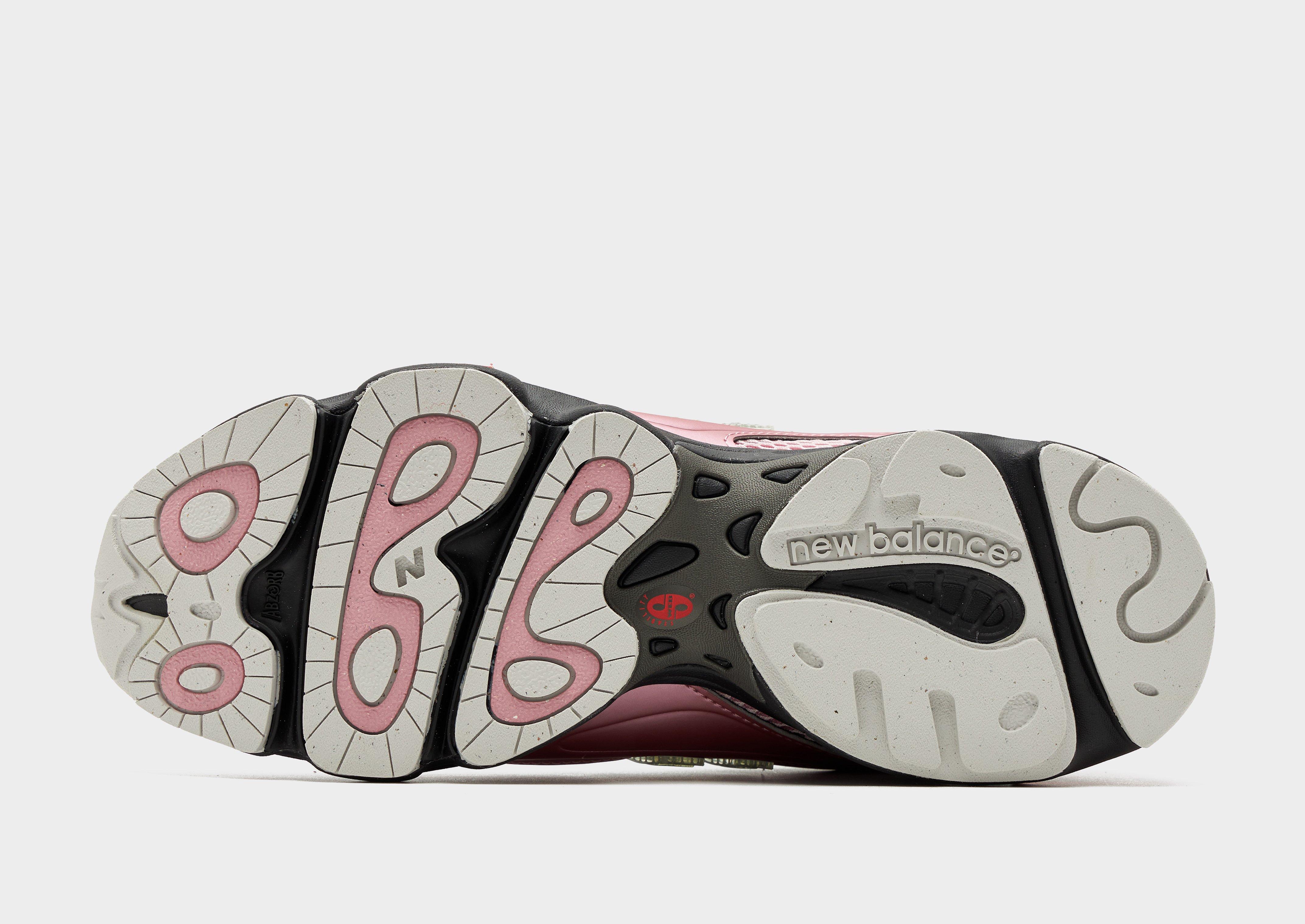 New Balance 1000 Women's