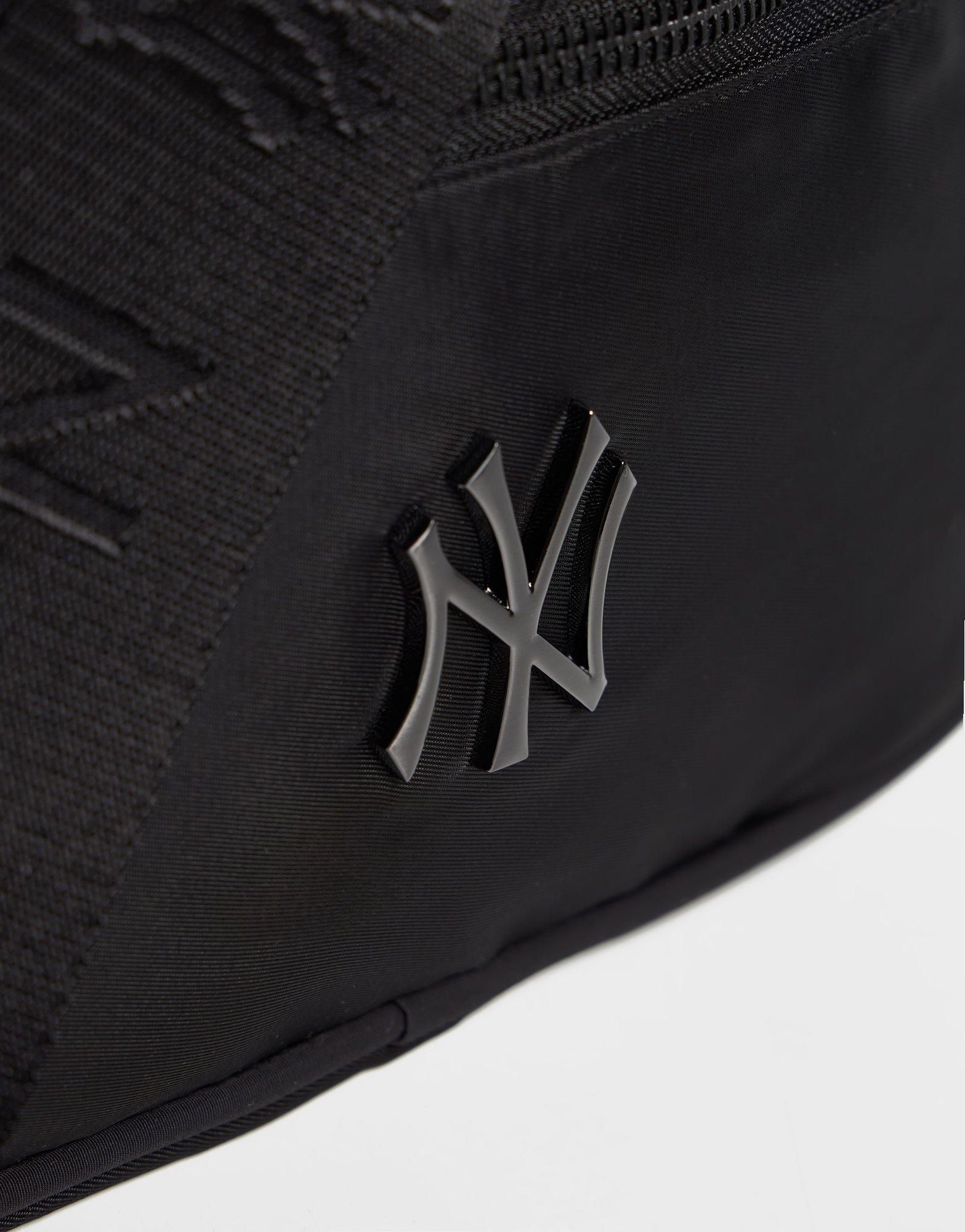 New Era NY Yankees Crossbody Bag