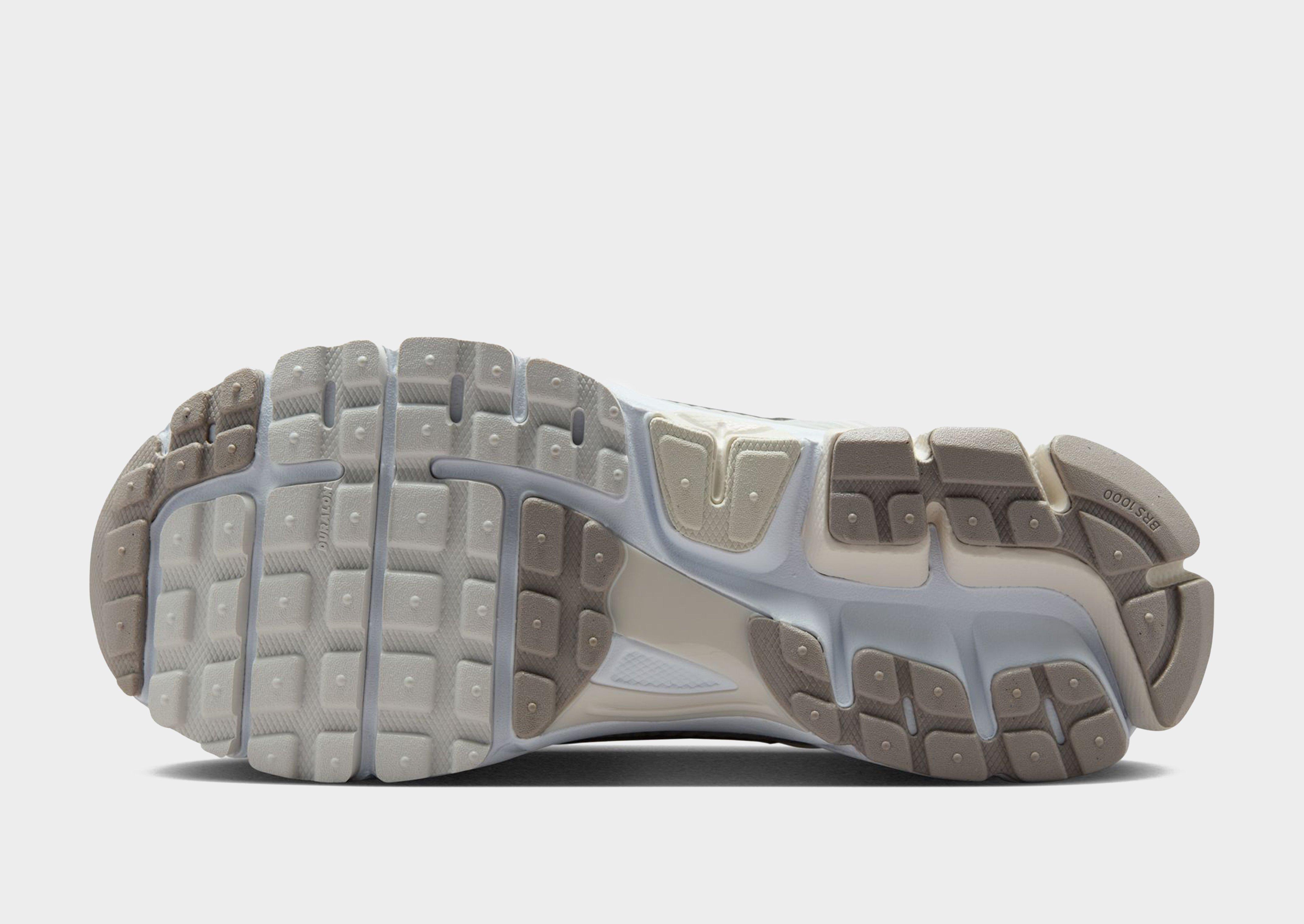 Nike Vomero 5 Women's