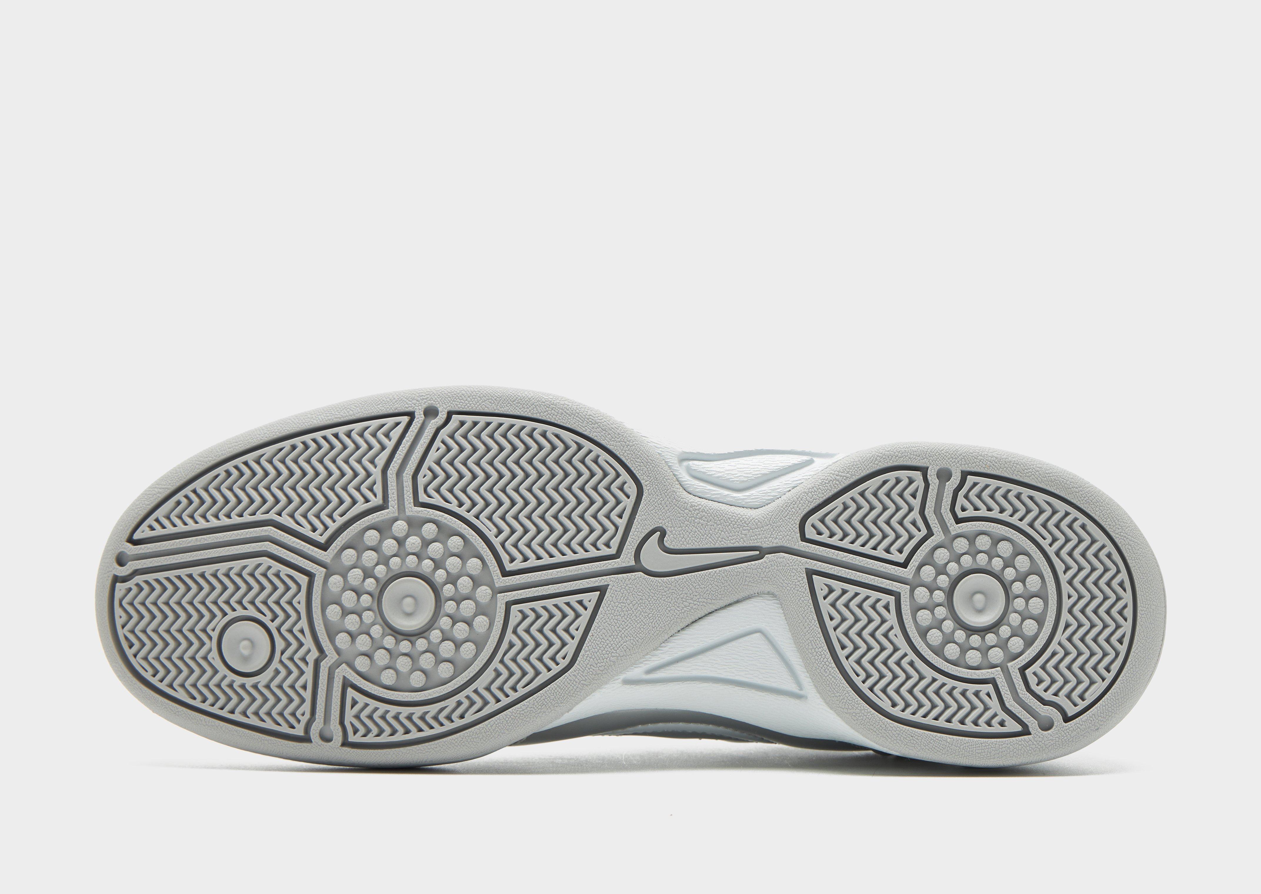 Nike Total 90 Women's