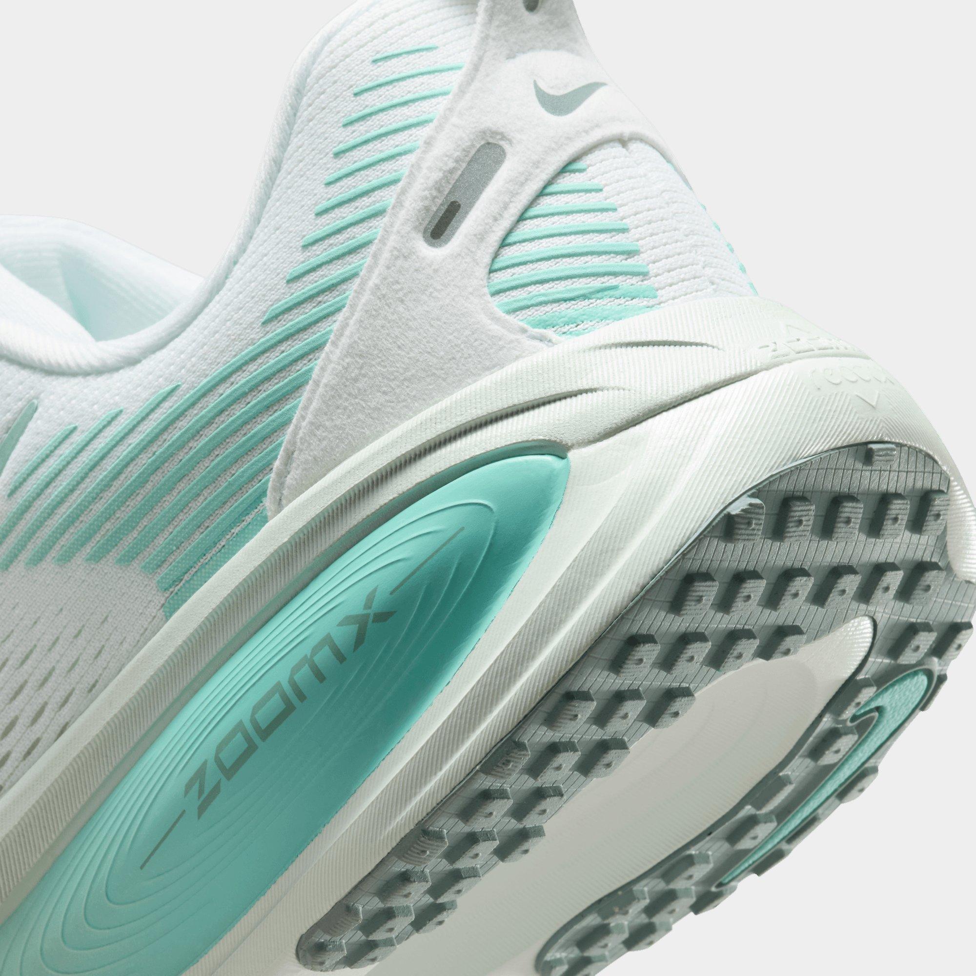 Nike Zoom Vomero 18 Women's