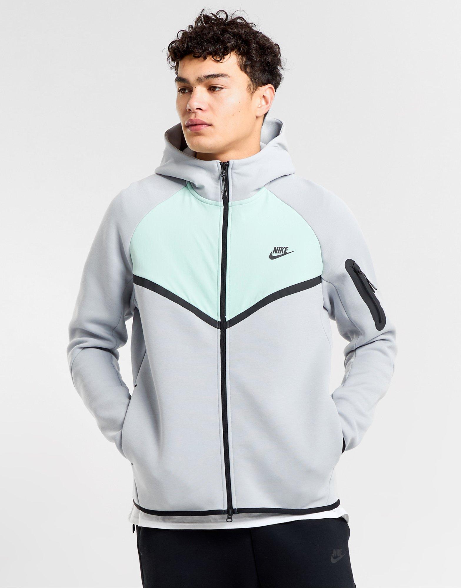 Nike Tech Fleece Hoodie