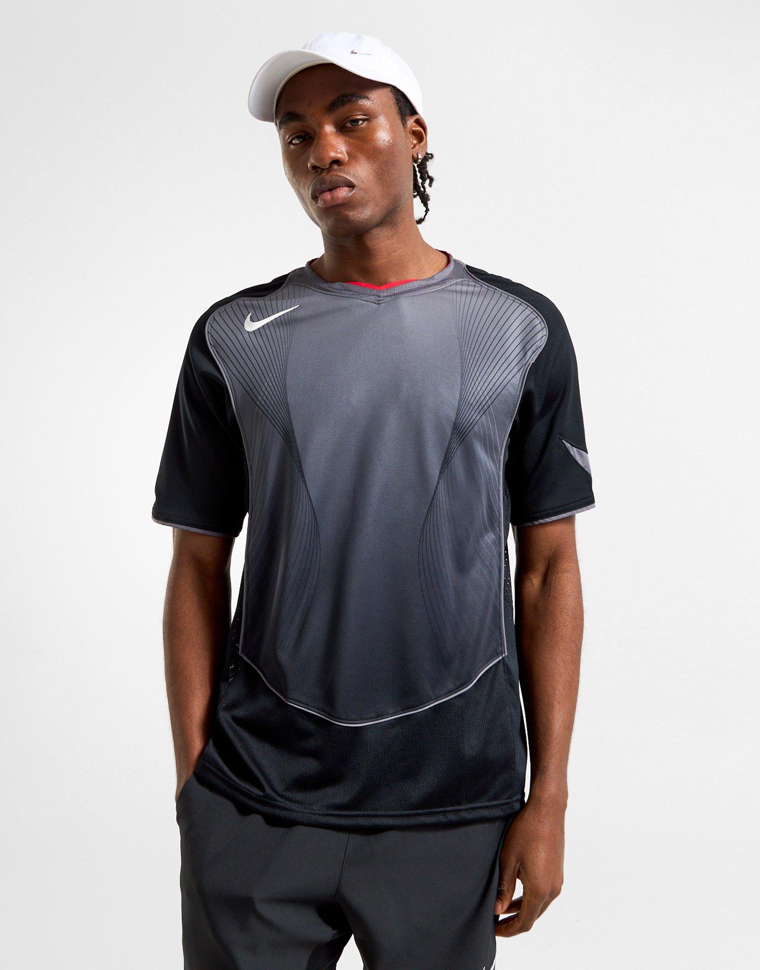 Nike Total 90 T-Shirt