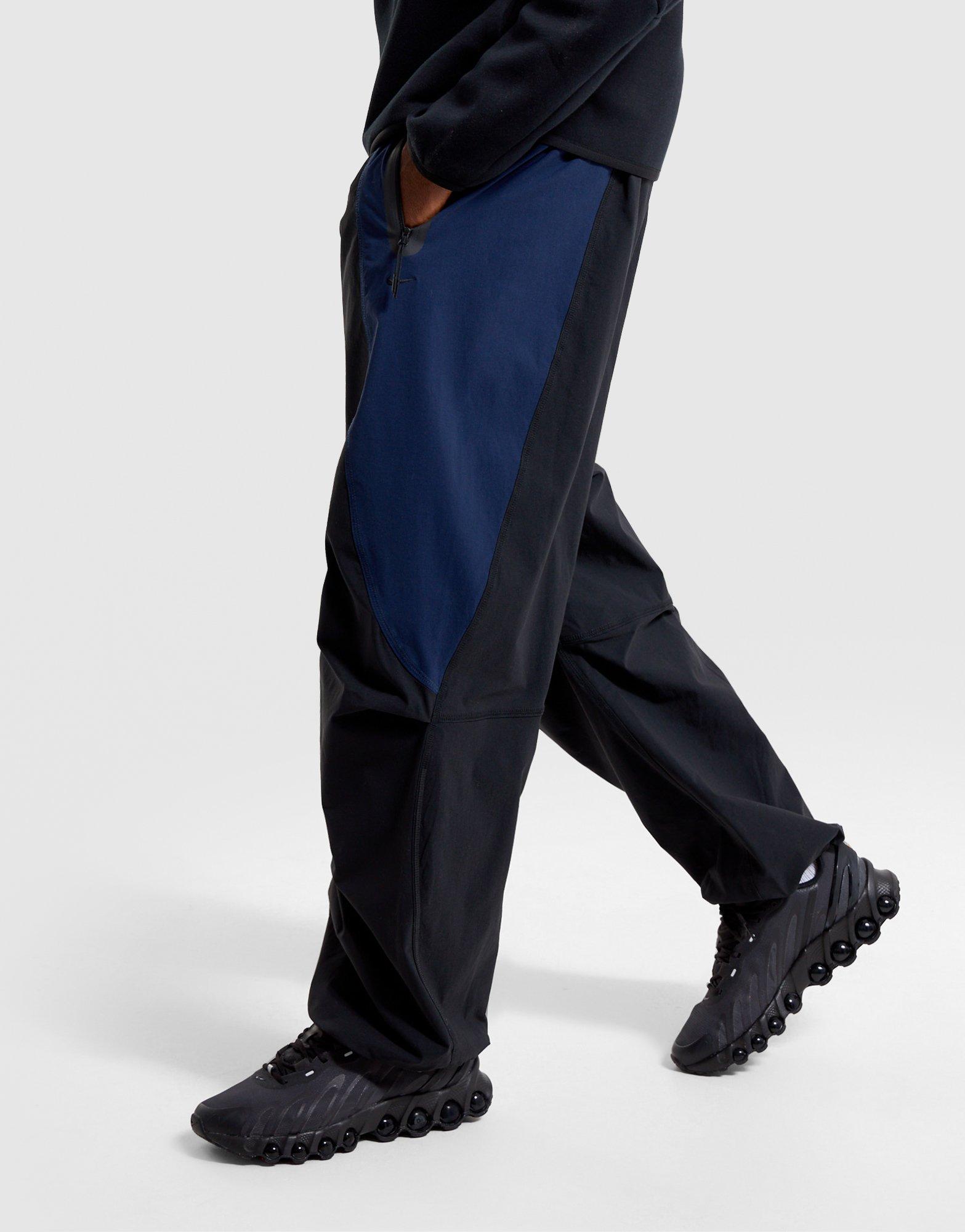 Nike Tech Woven Cargo Pants