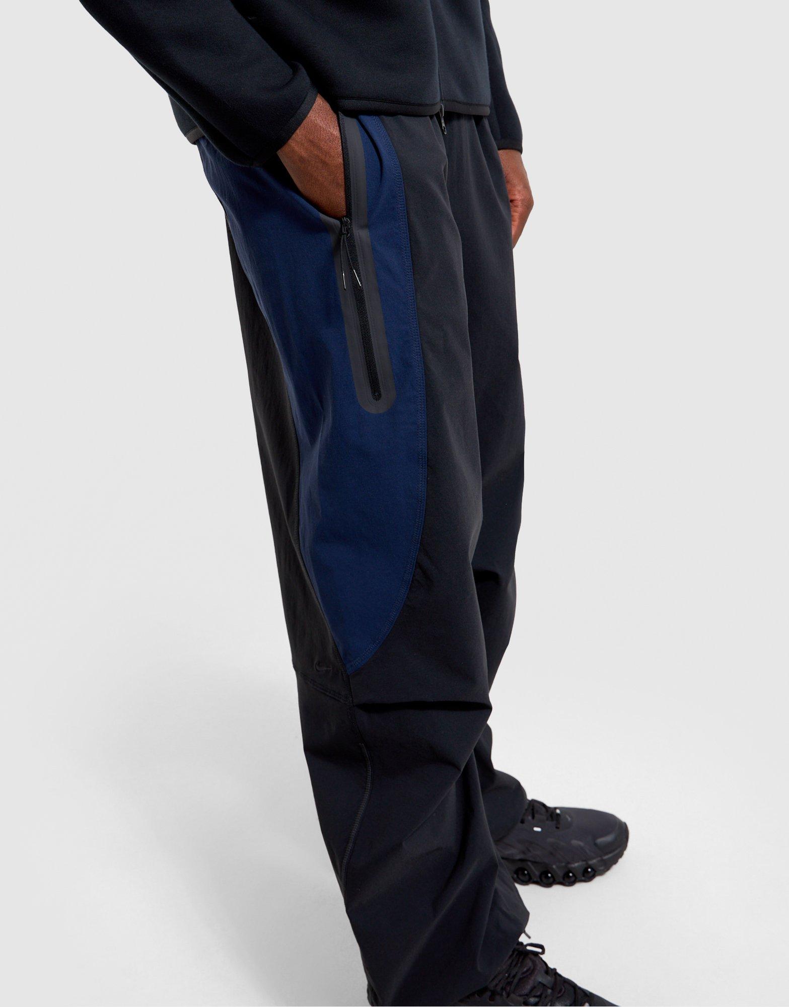 Nike Tech Woven Cargo Pants