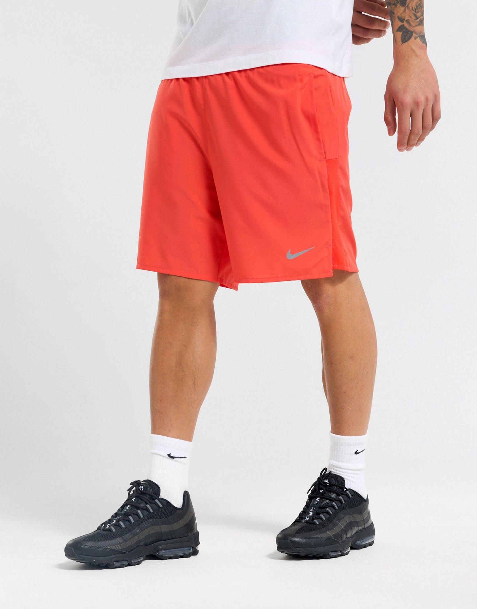 Nike Challenger Dri-FIT Woven Shorts
