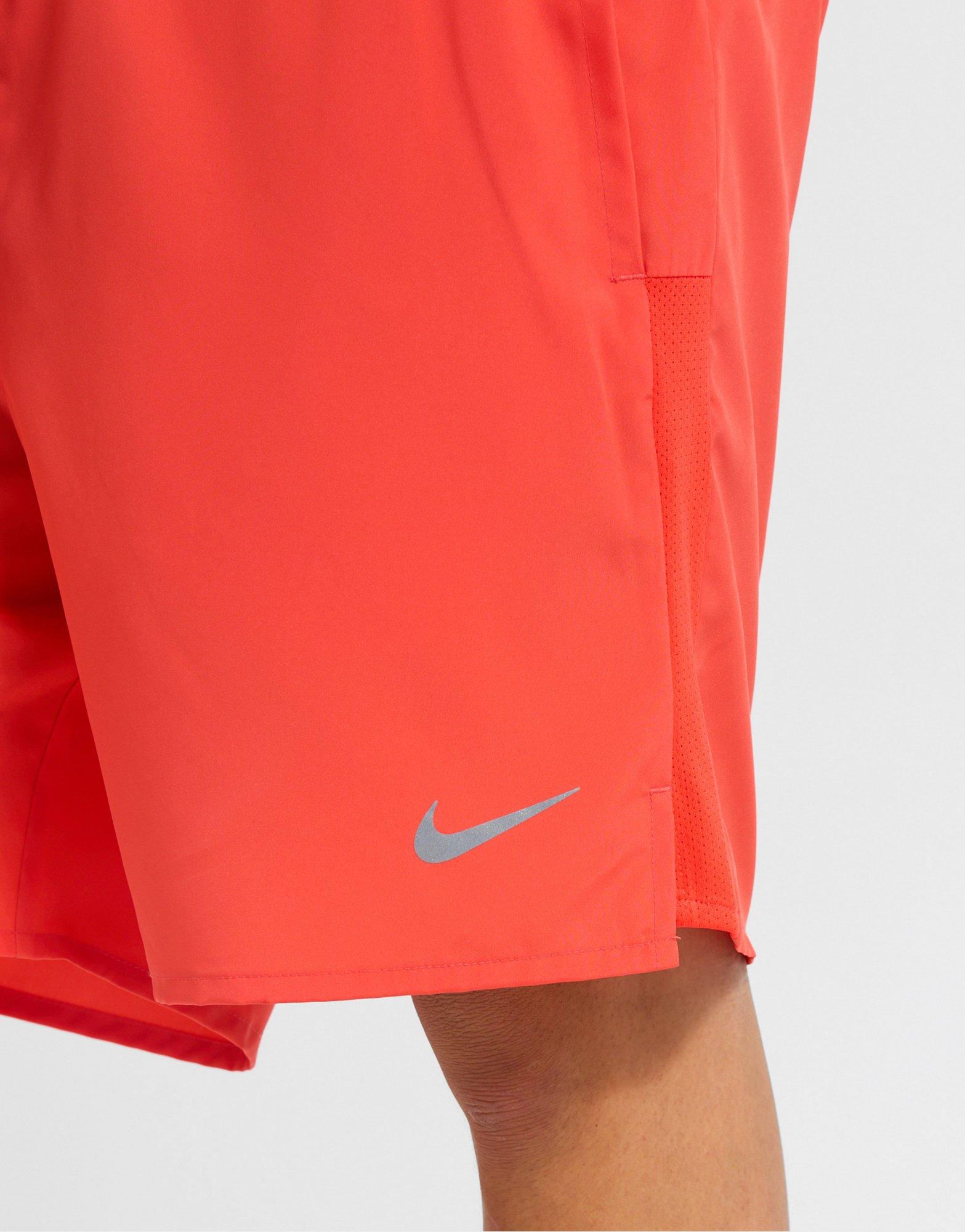Nike Challenger Dri-FIT Woven Shorts