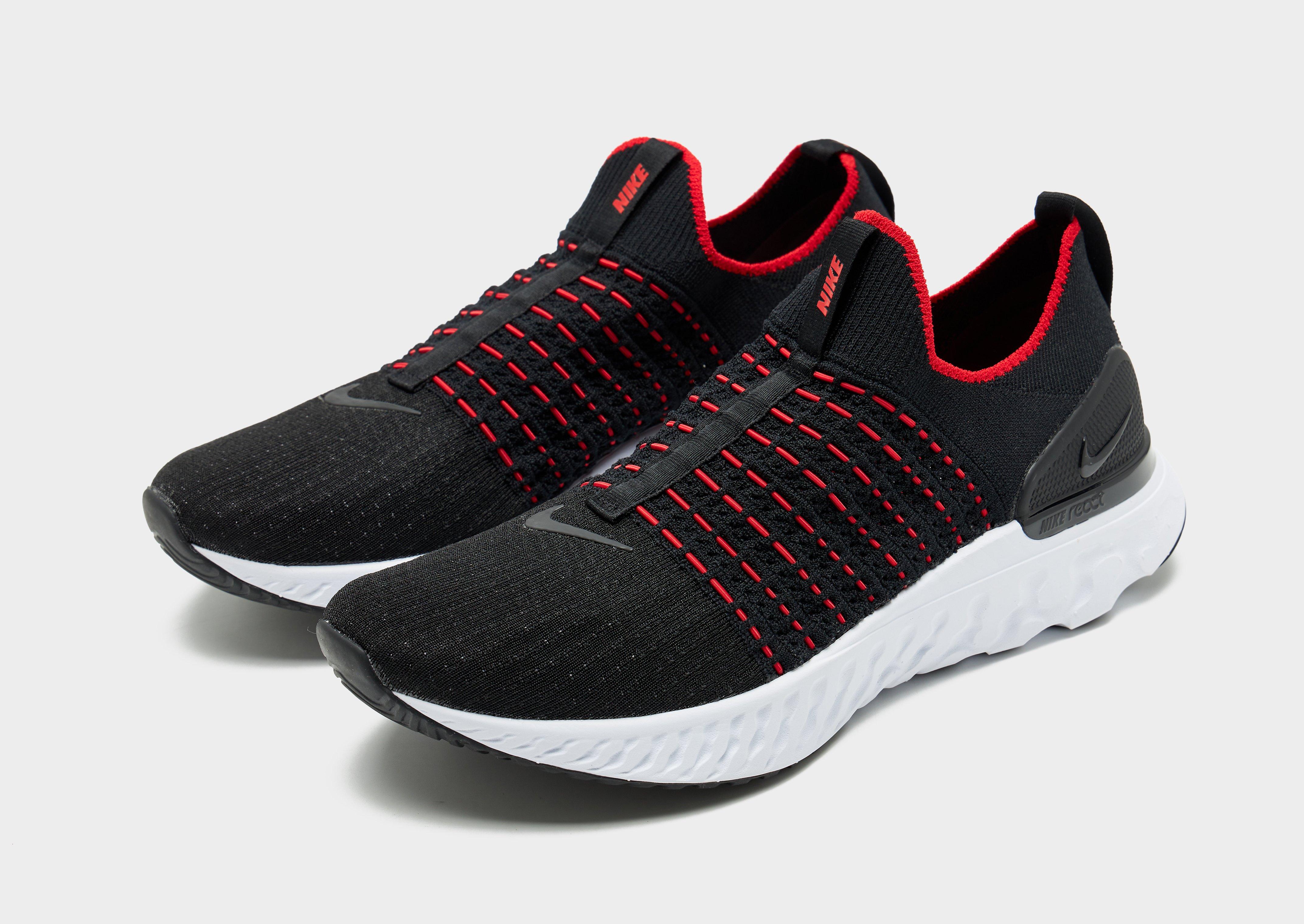 Nike React Phantom Run Flyknit 2