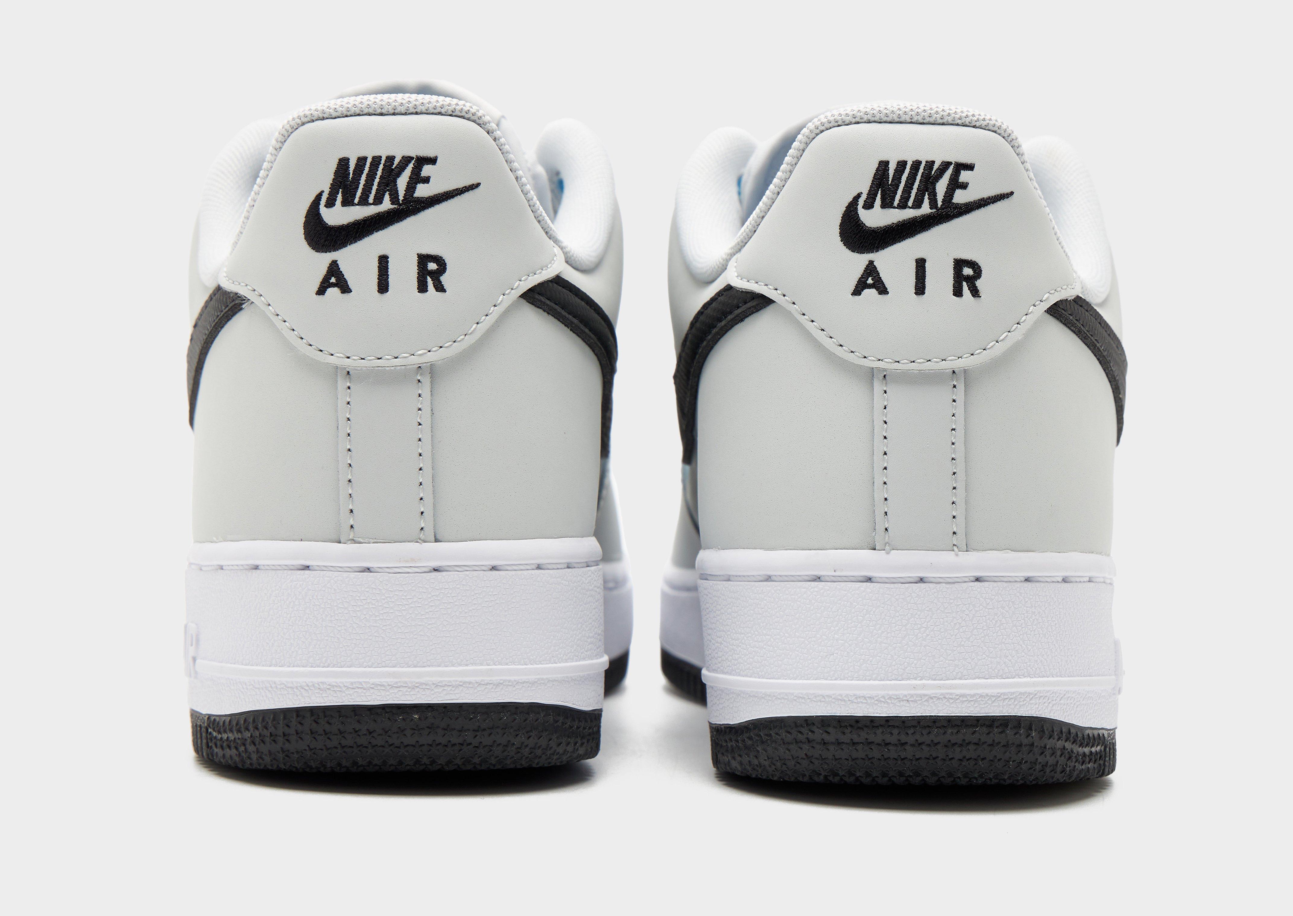 Nike Air Force 1 '07