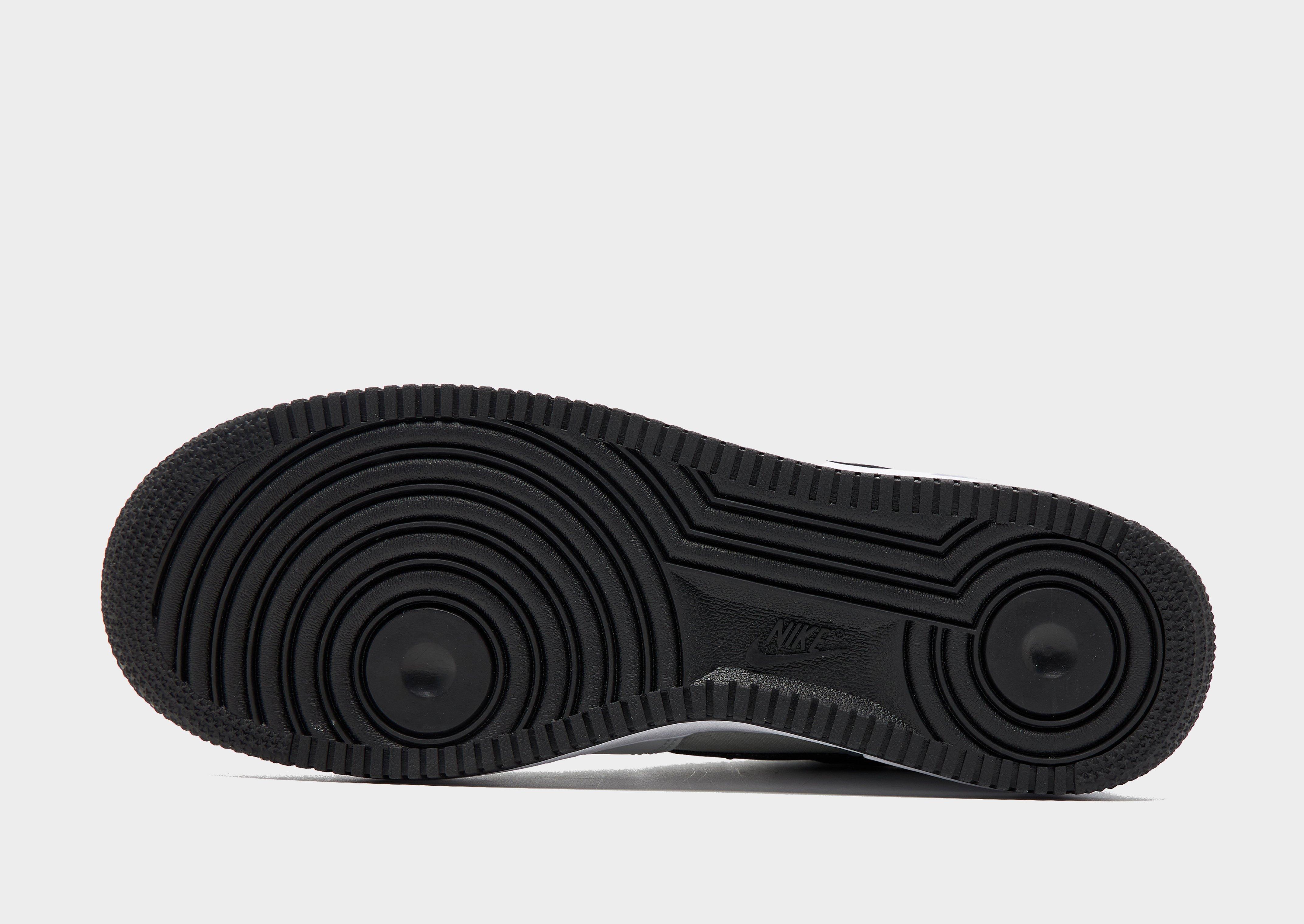 Nike Air Force 1 '07