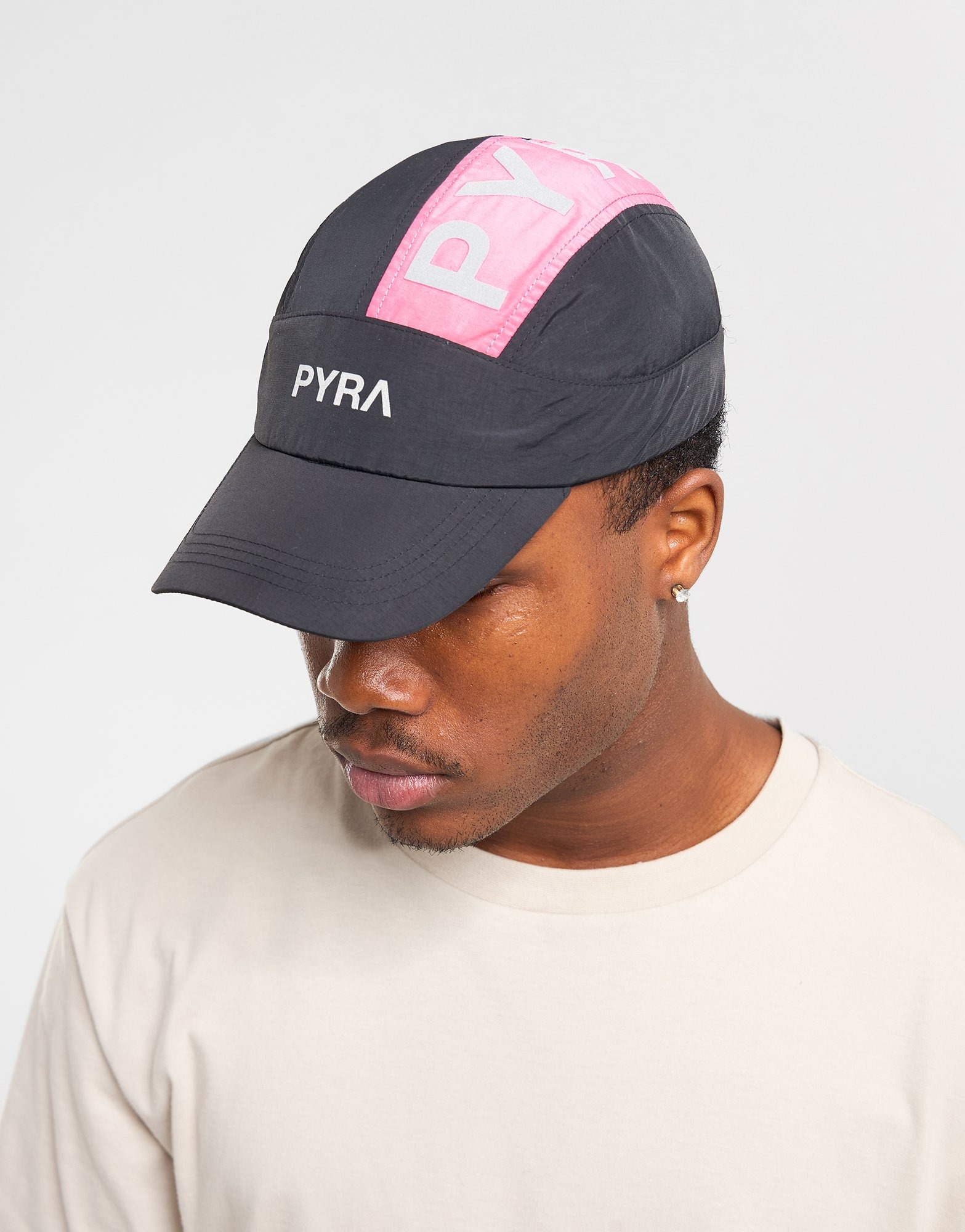 Black Pyra Hike Club Running Cap - JD Sports