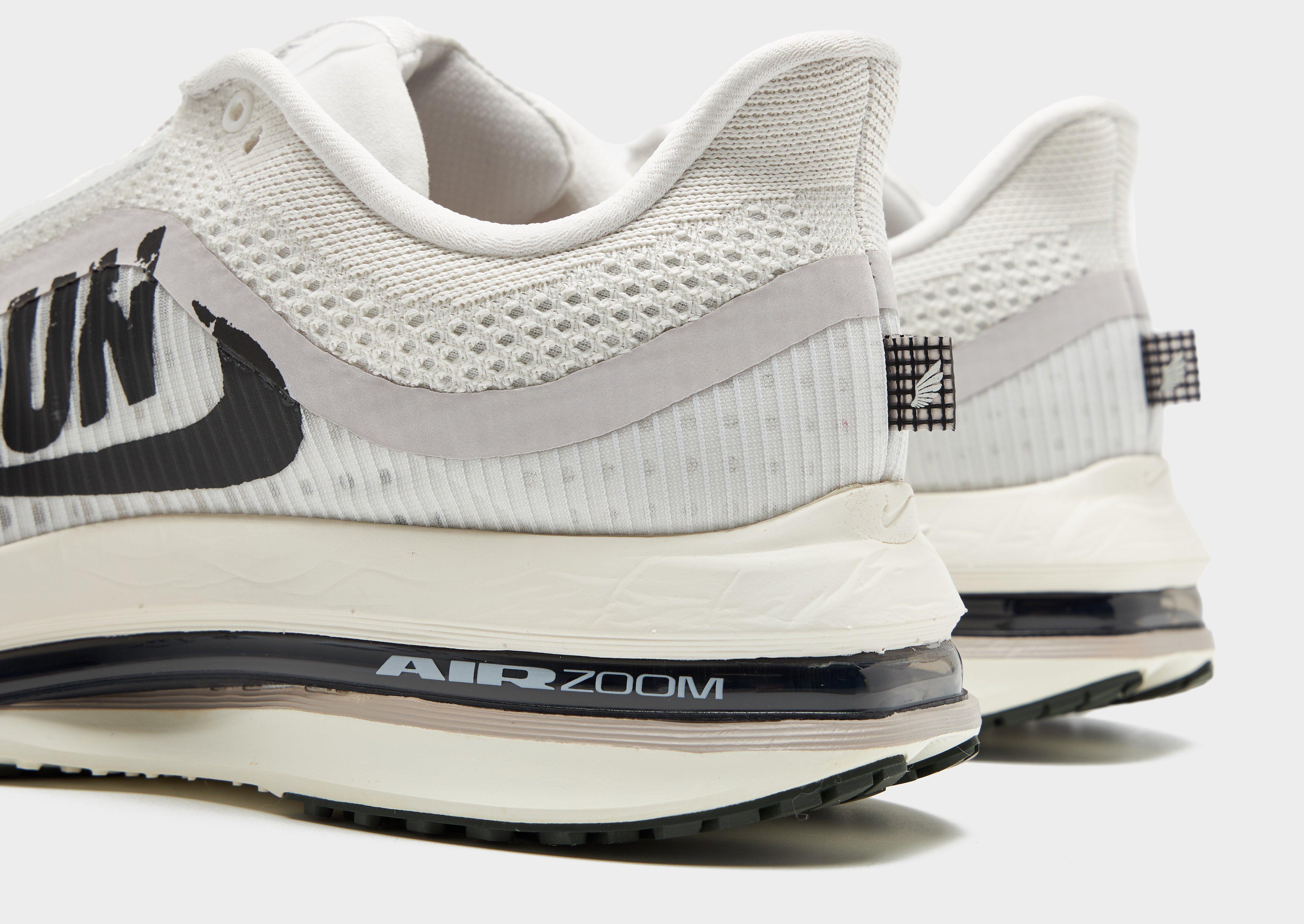 Nike Pegasus Premium