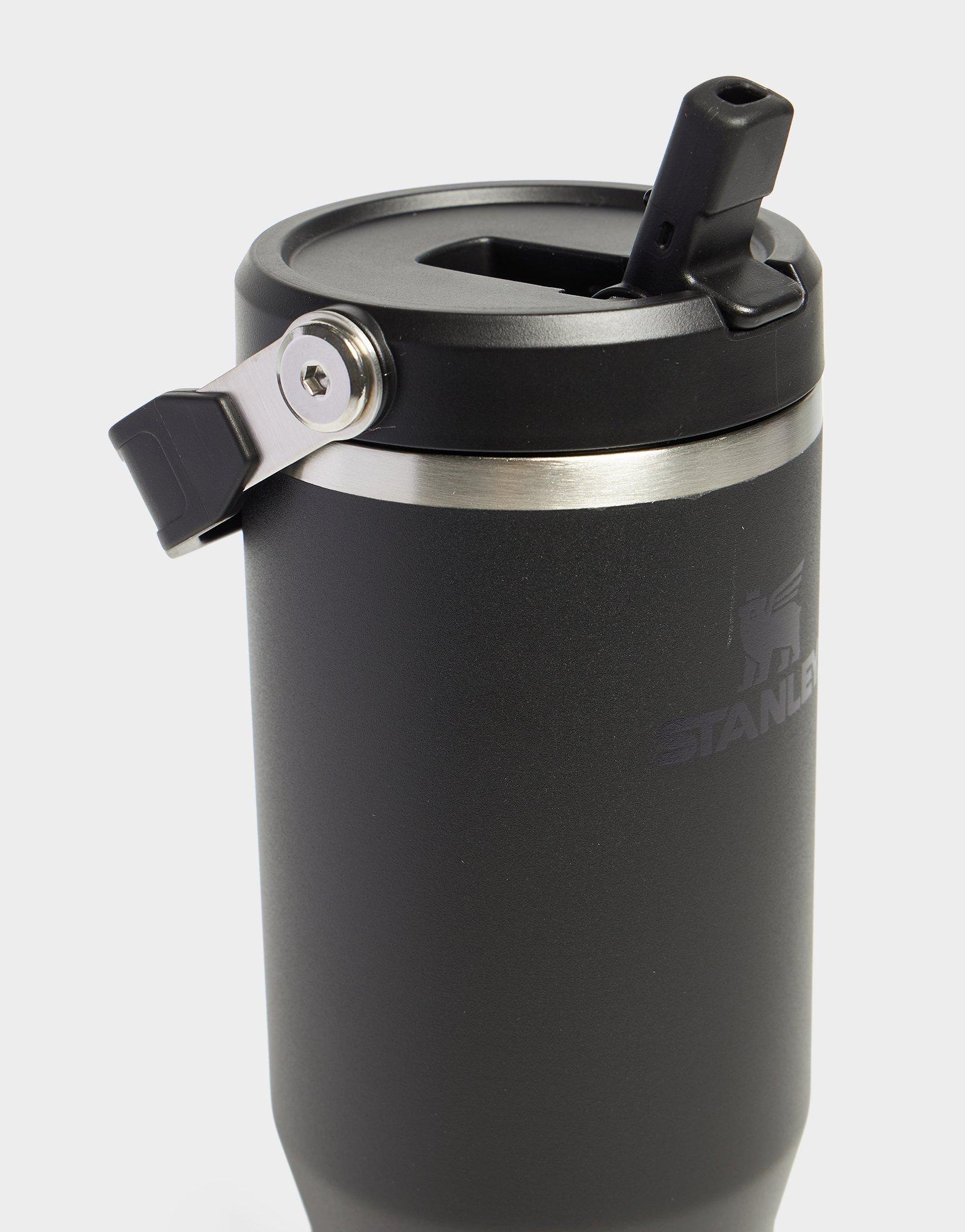 Stanley The IceFlow Flip Straw Tumbler 880mL