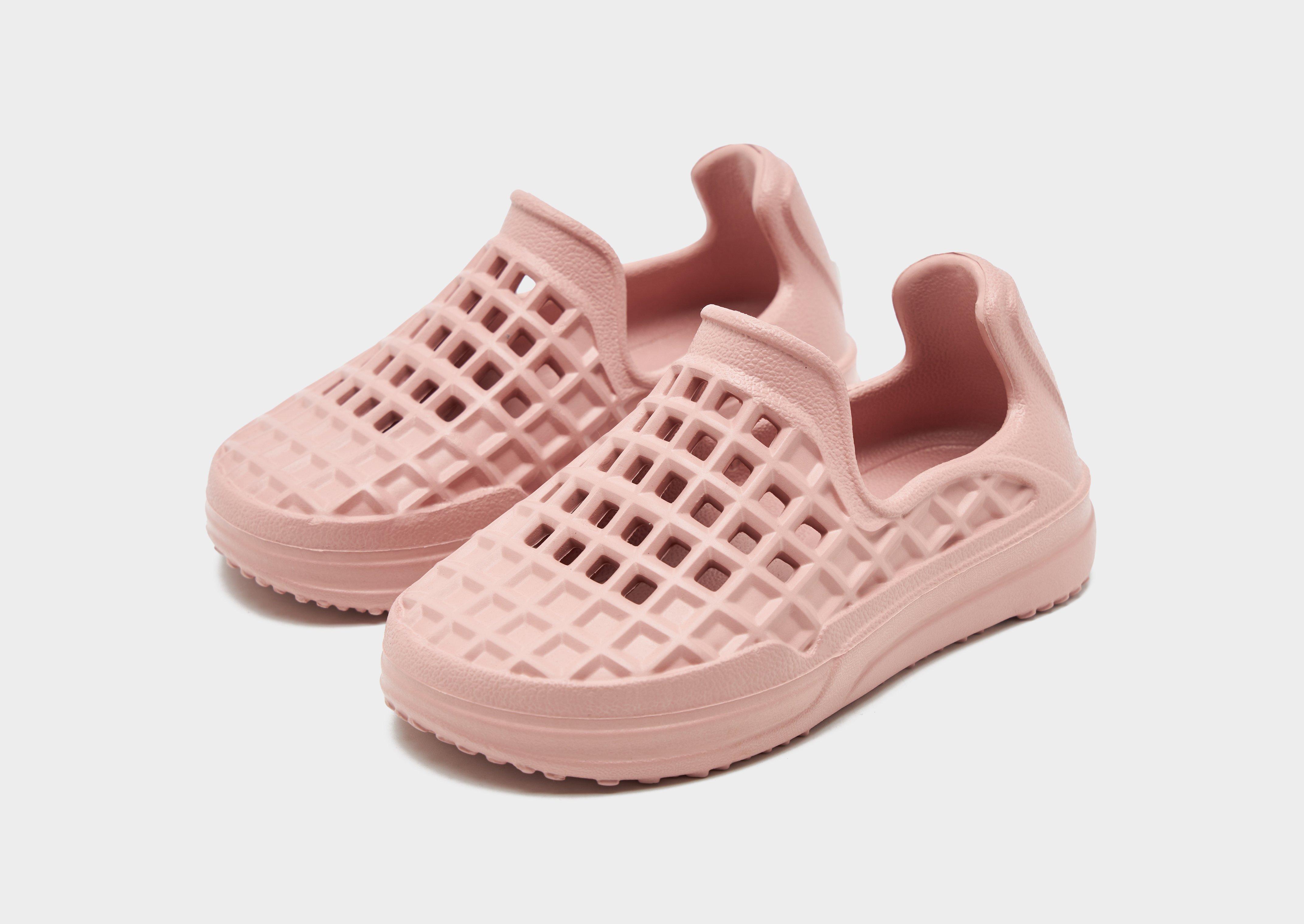 Lusso Cloud Scenario Slides Infant's