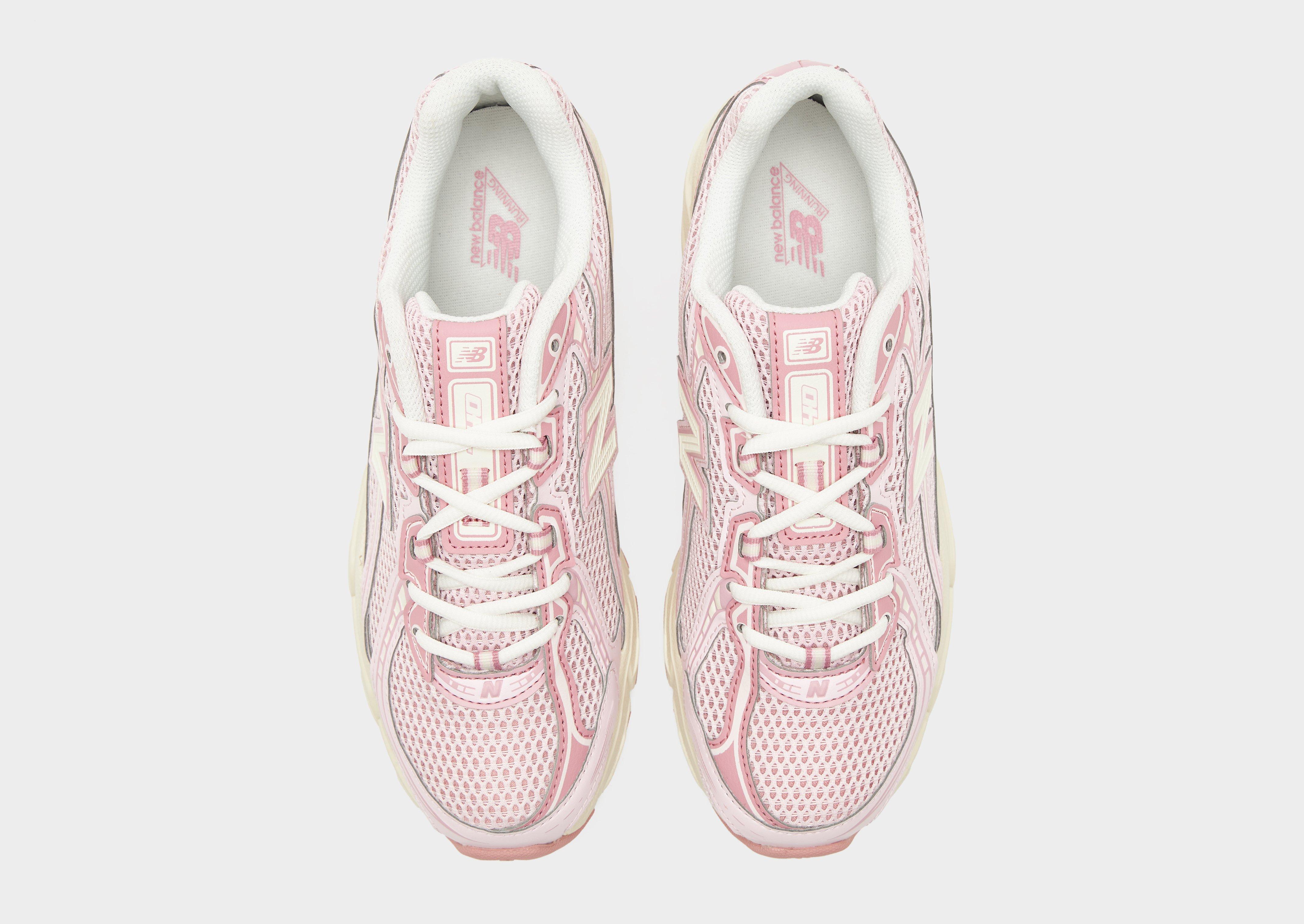 New Balance 740 Women's