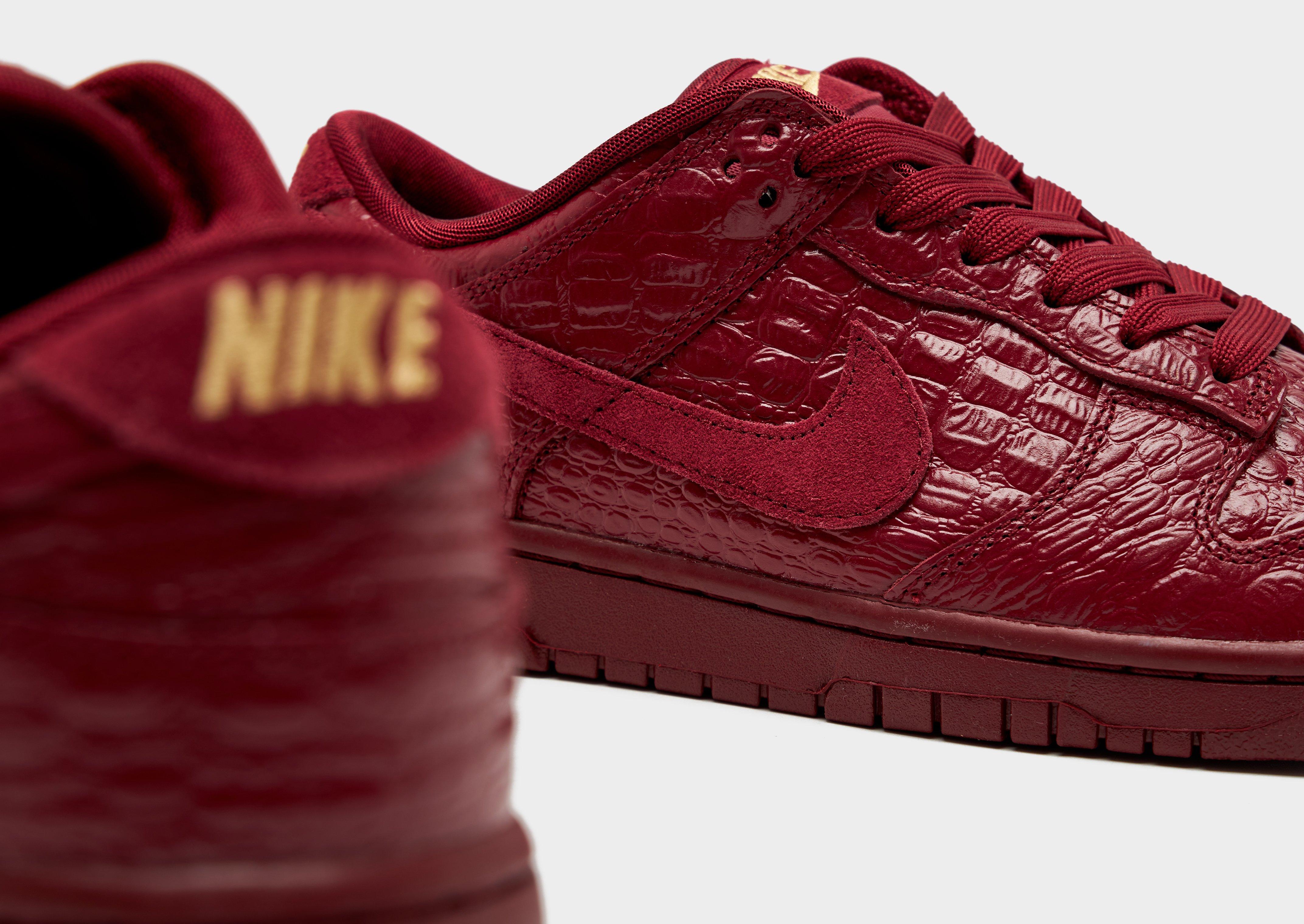 Nike Dunk Low Women's