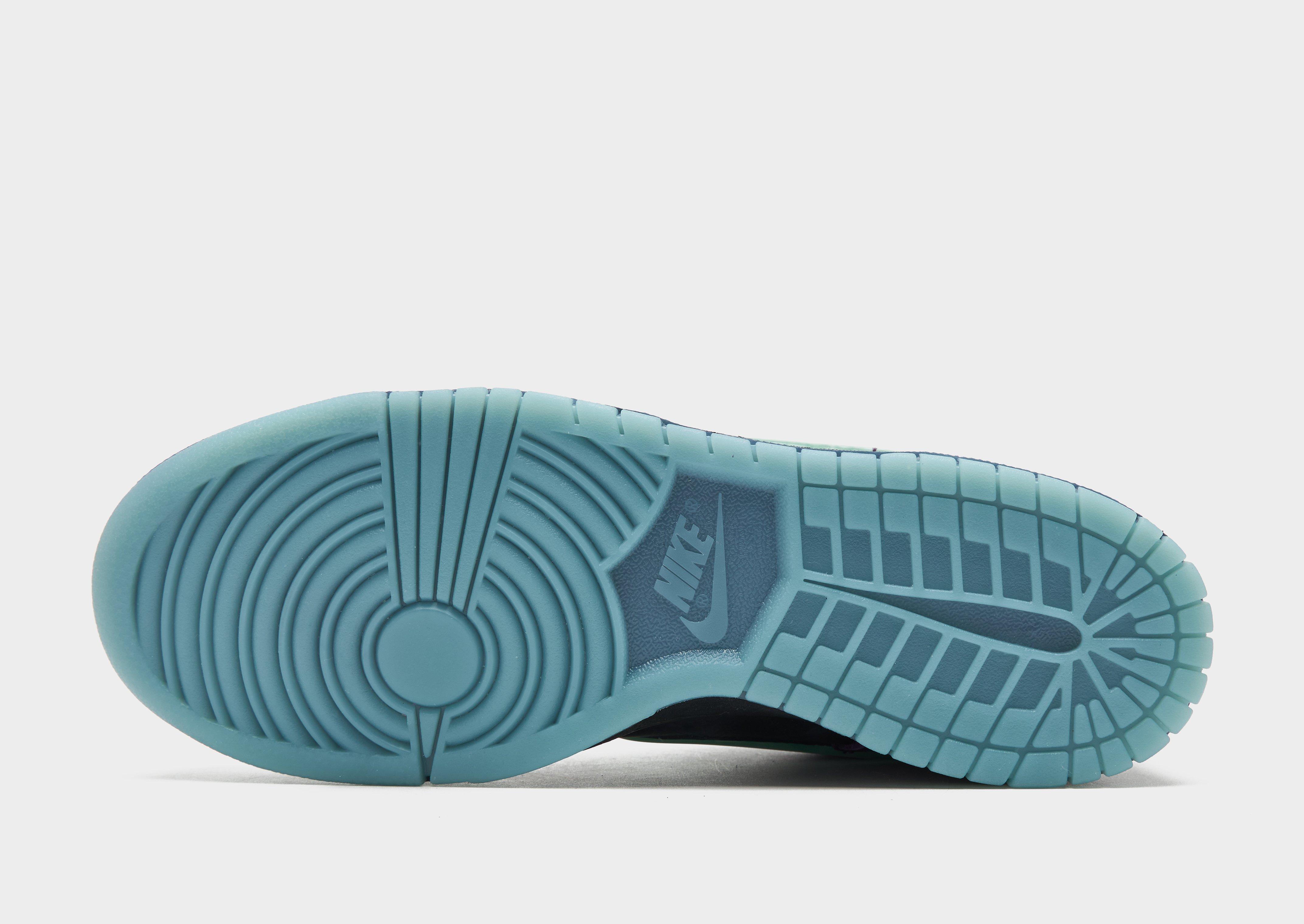 Nike Dunk Low 'Wizard'