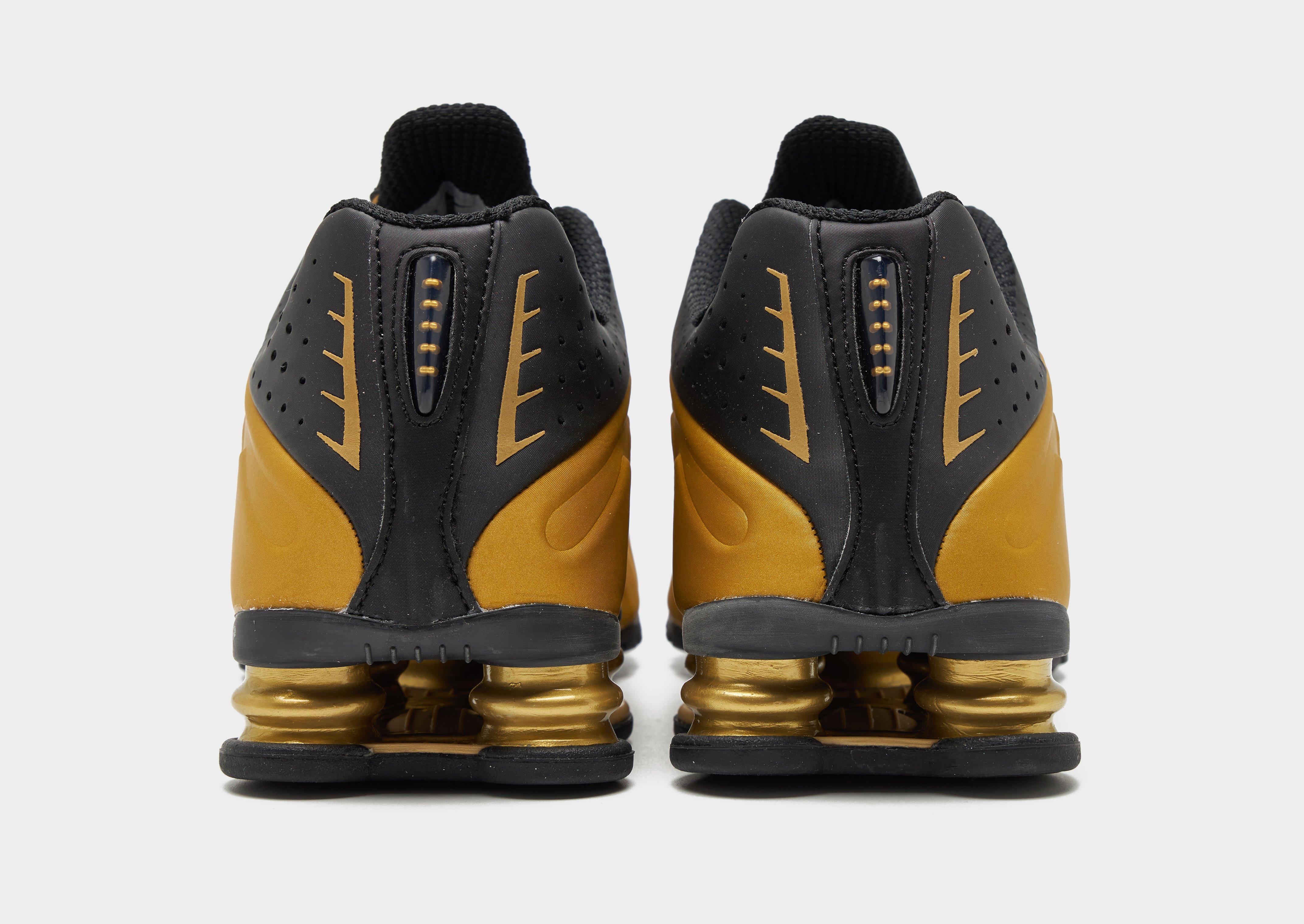Nike Shox R4