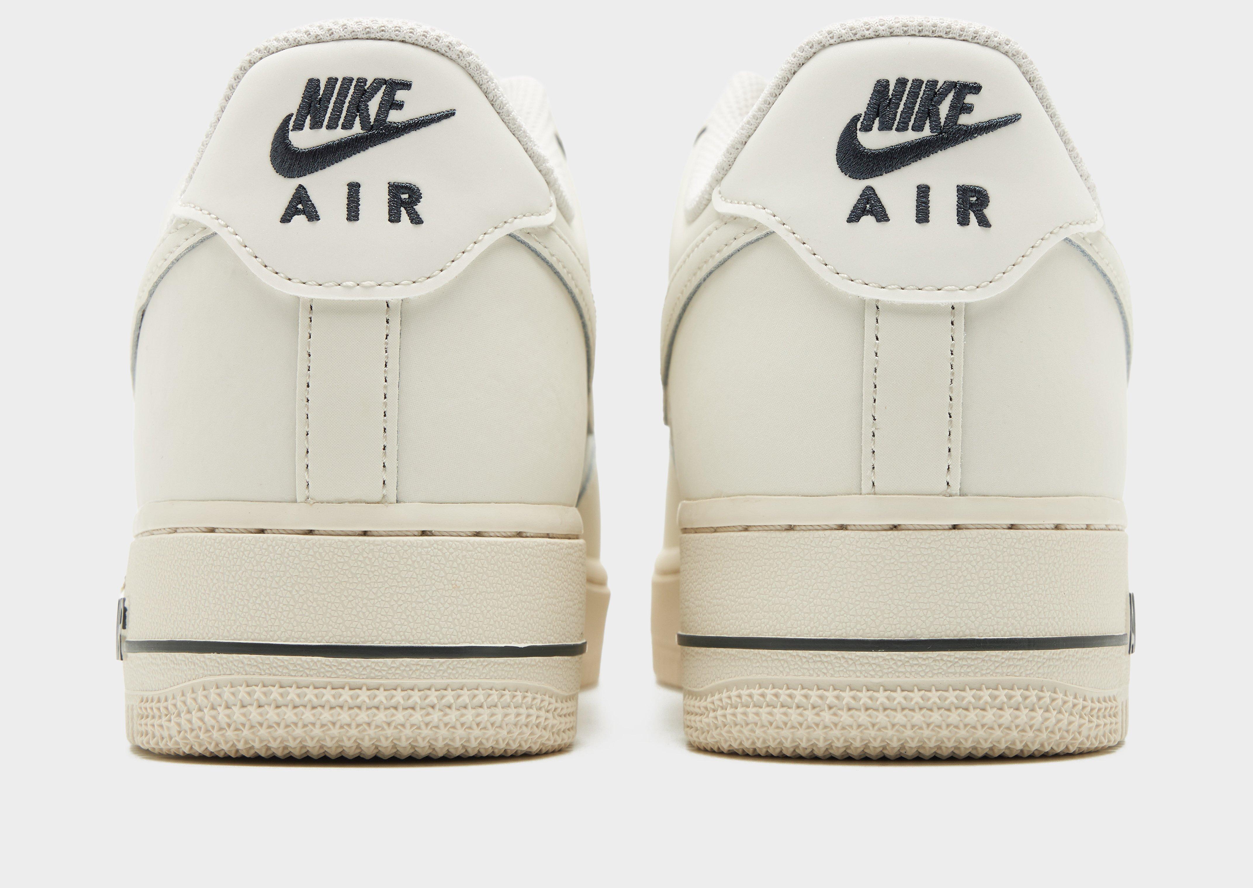 Nike Air Force 1 '07