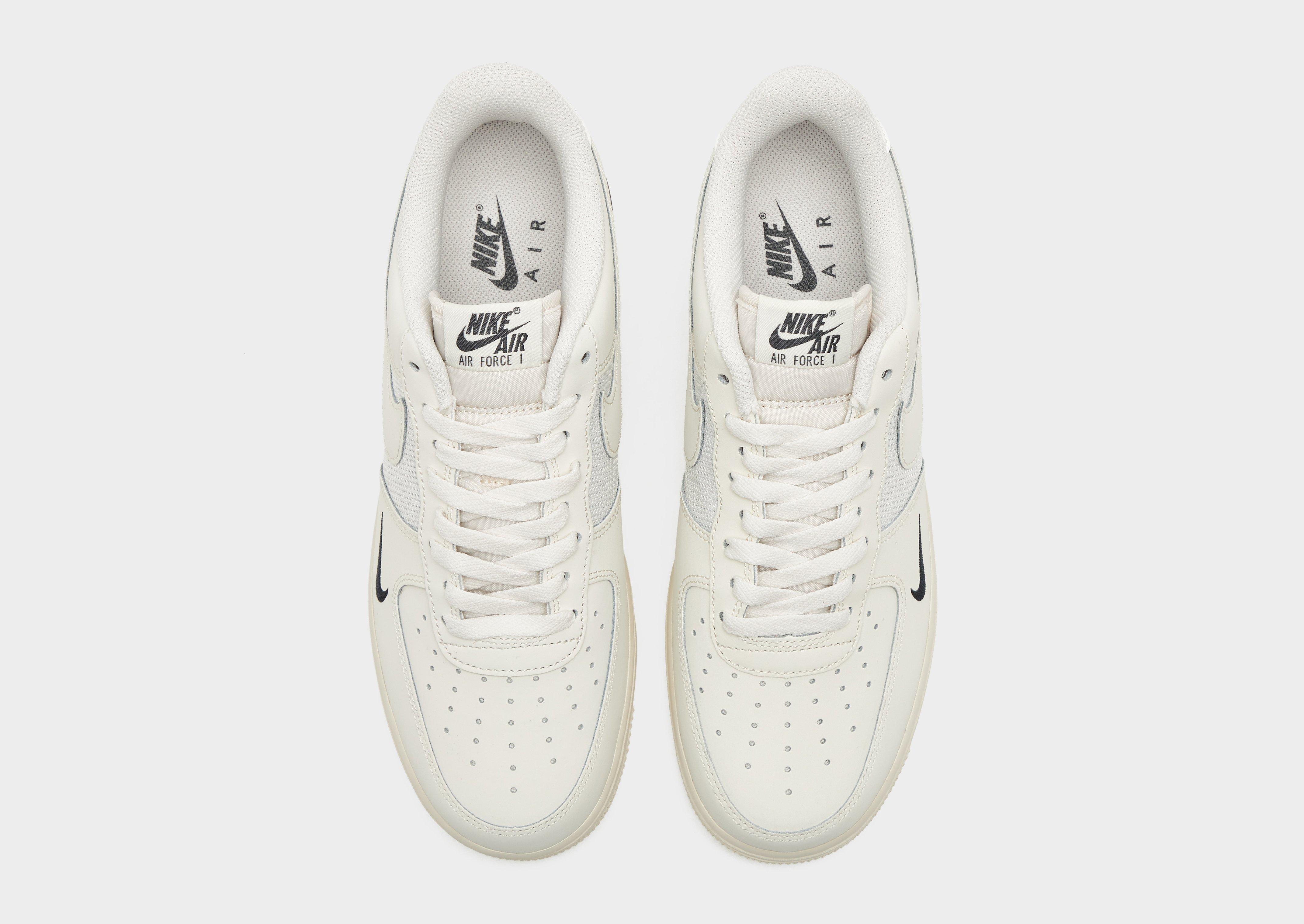 Nike Air Force 1 '07