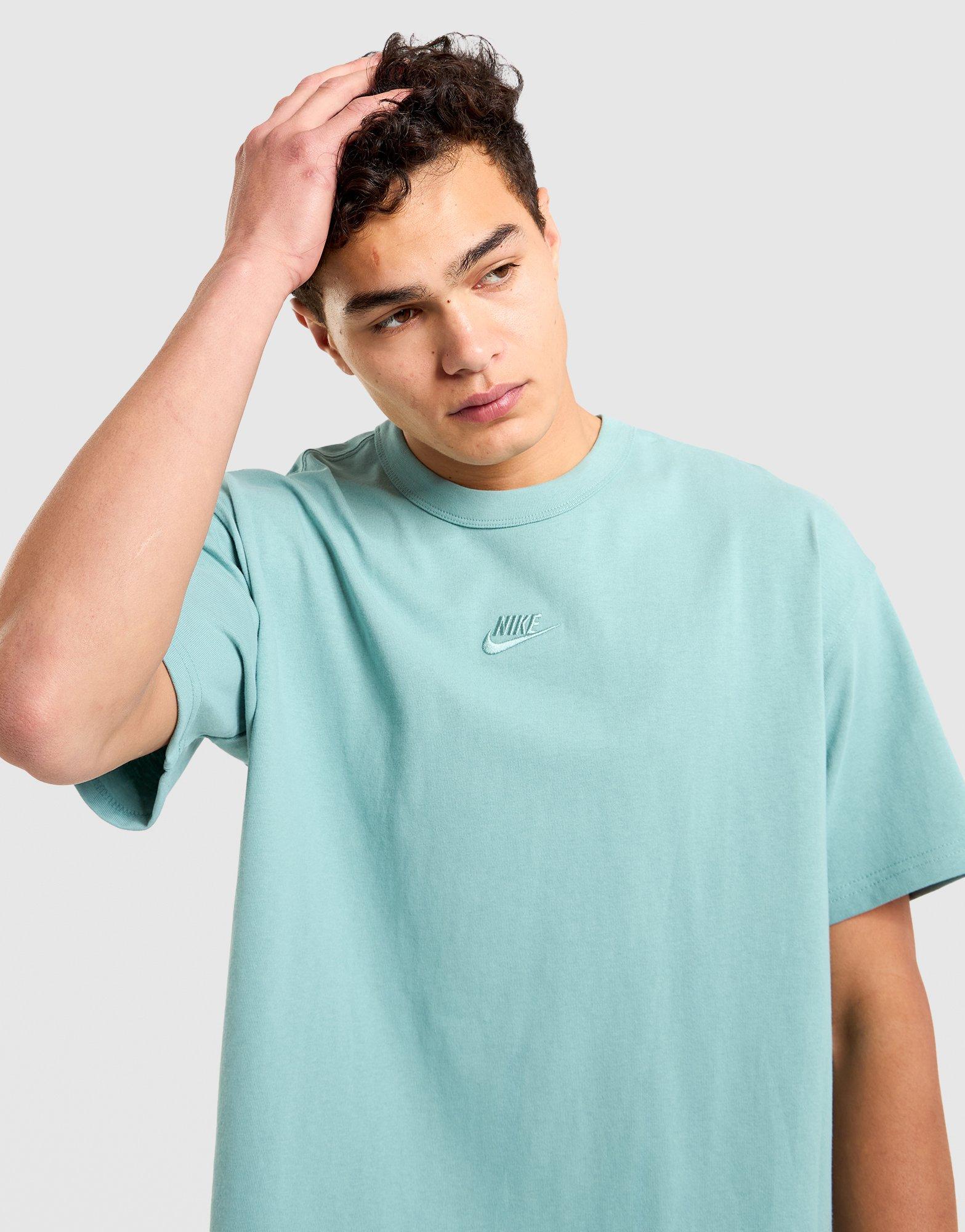 Nike Premium Club T-Shirt