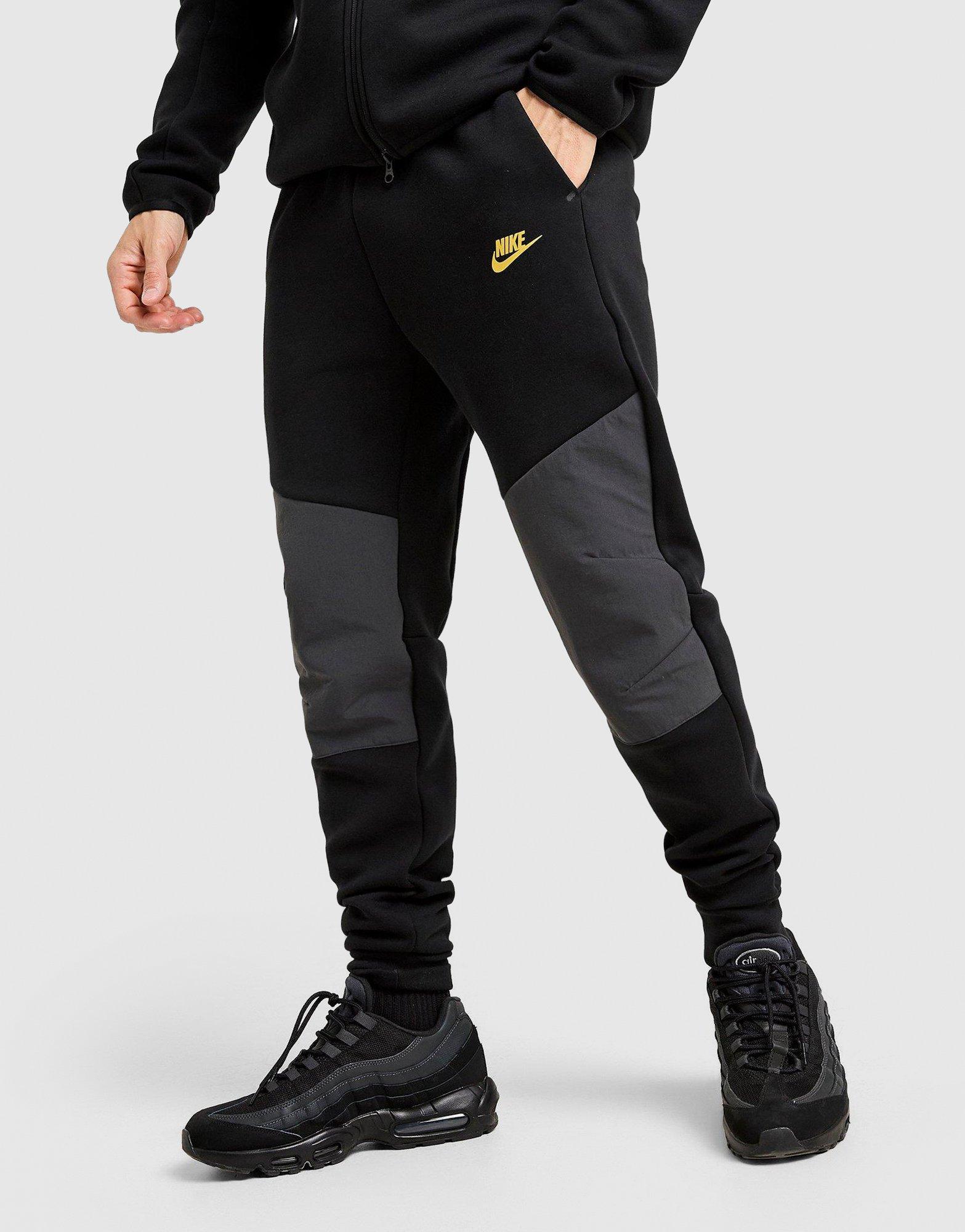 Nike Tech Fleece Joggers