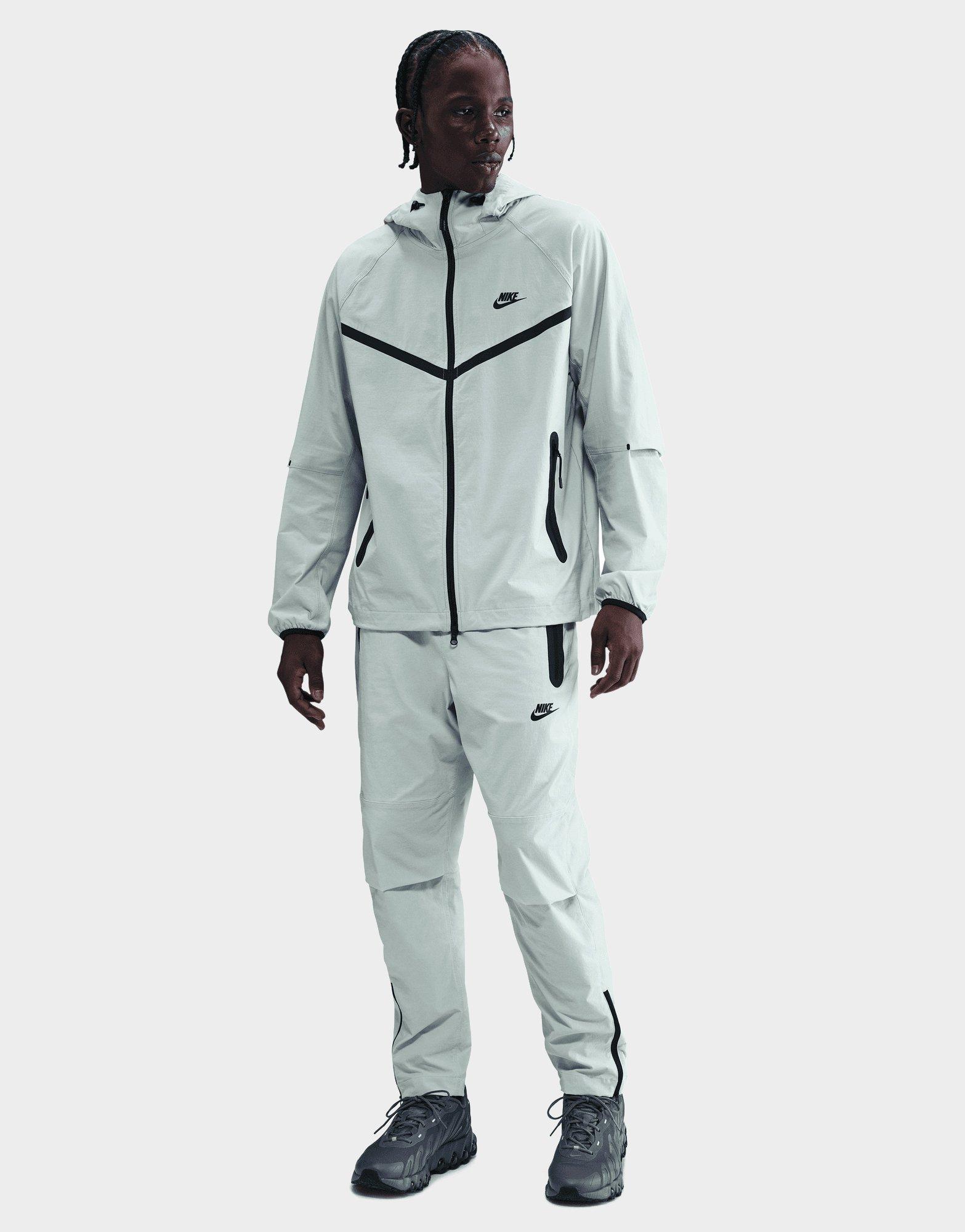 Nike Tech Woven Pants