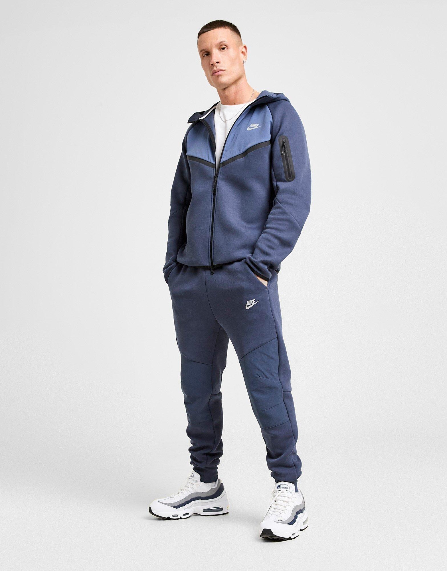 Nike Tech Fleece Joggers