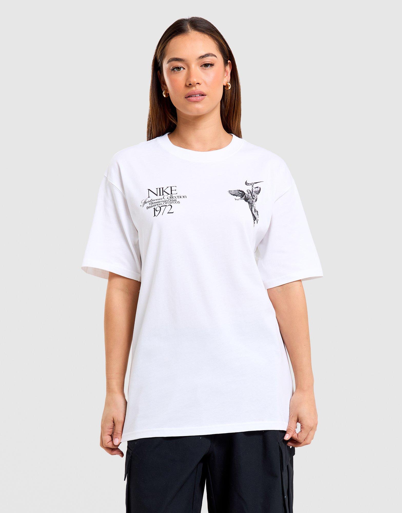 Nike Wings Oversized T-Shirt
