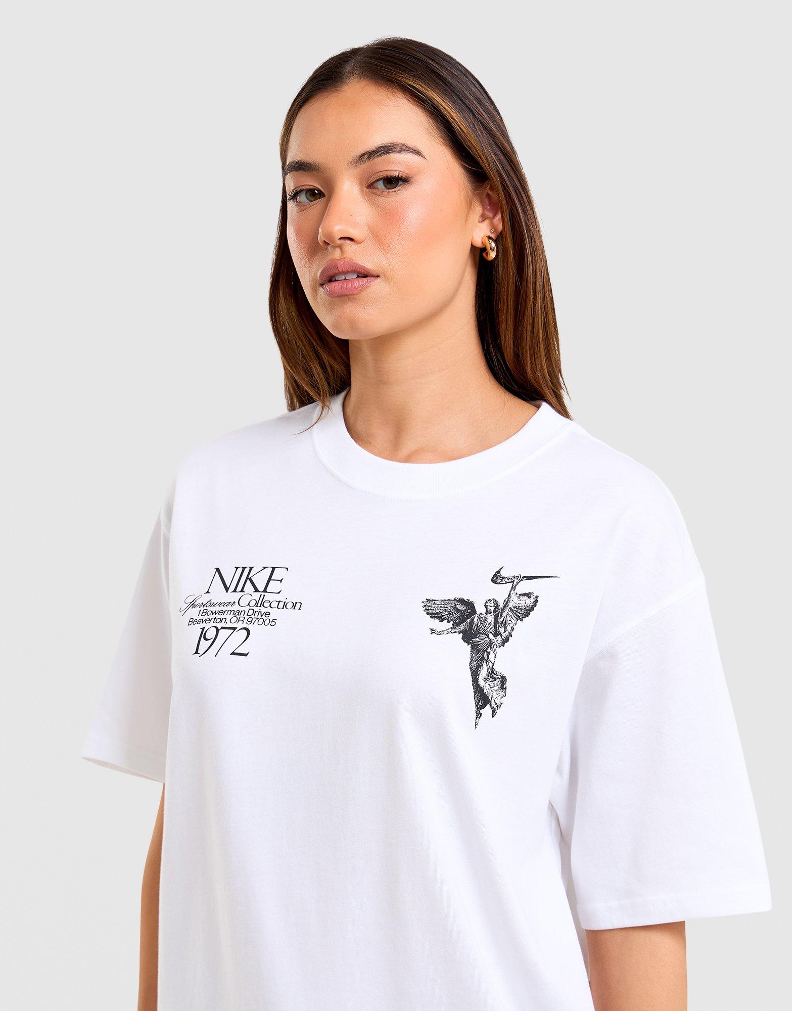 Nike Wings Oversized T-Shirt
