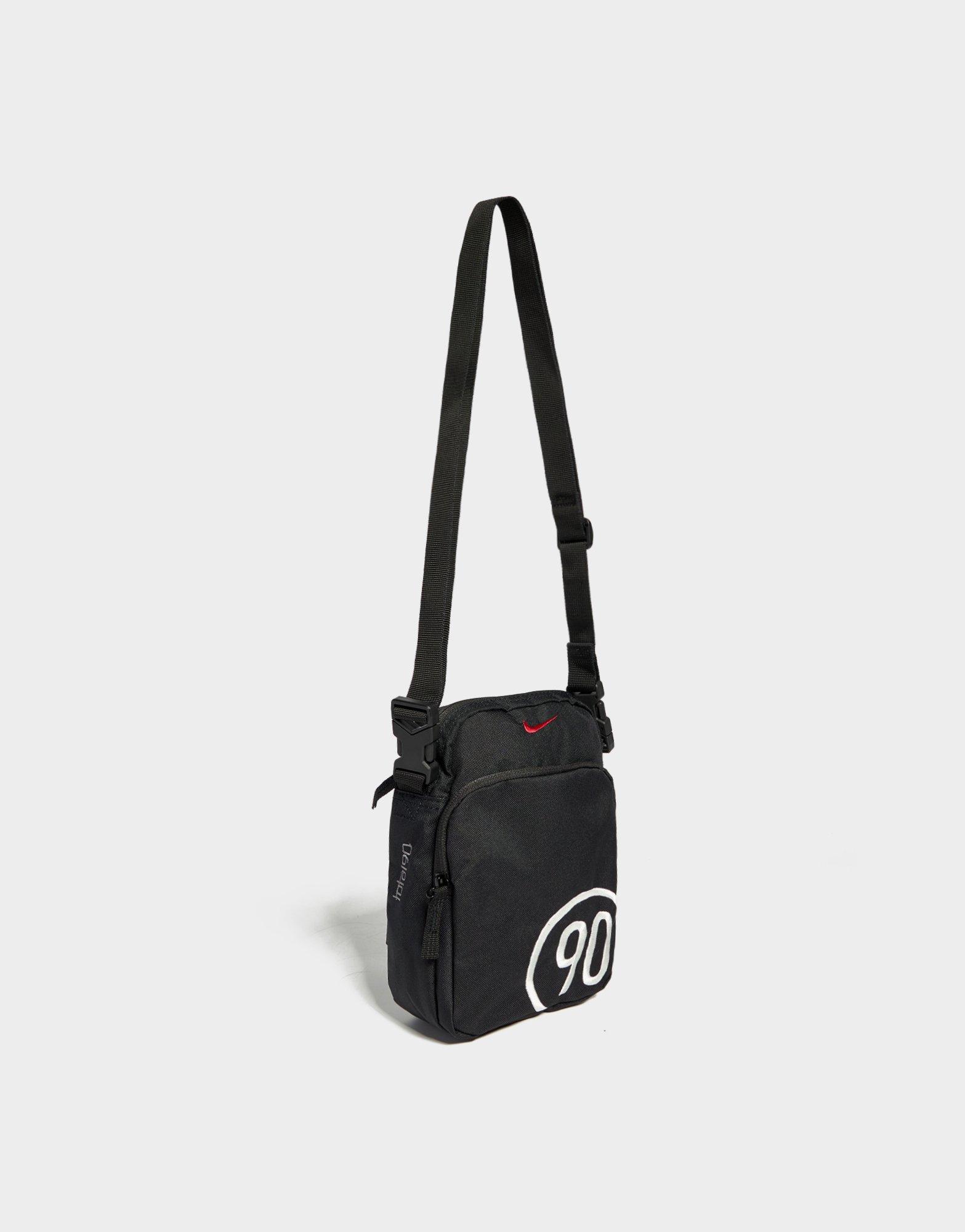 Nike Total 90 Heritage Crossbody Bag