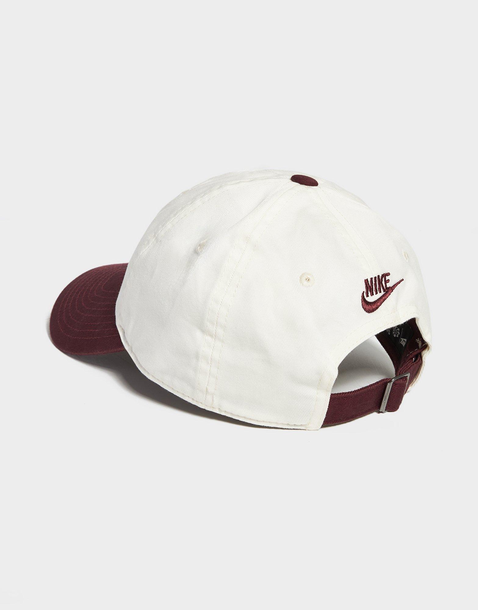 Nike Club Cap