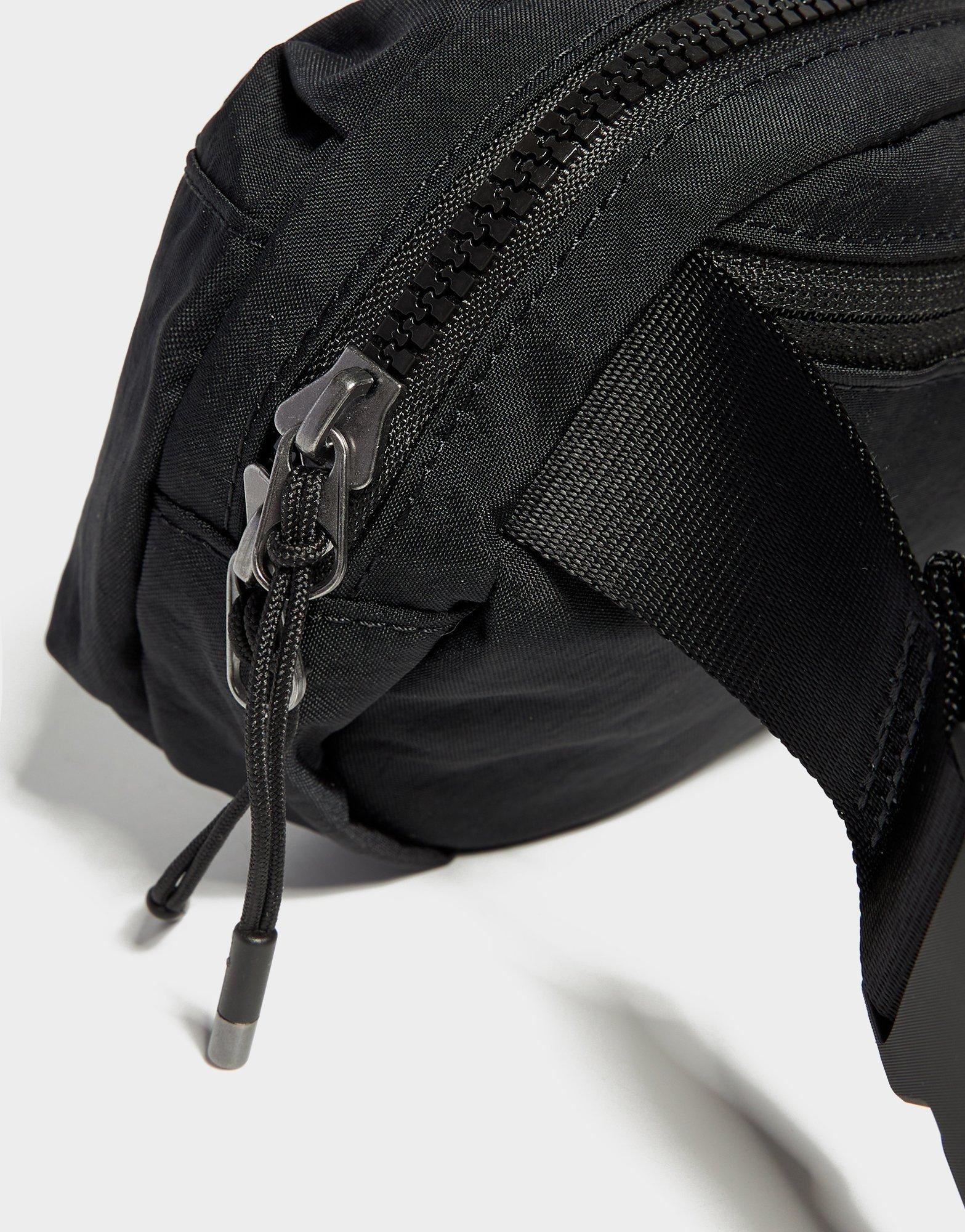Nike Aura Crossbody Bag