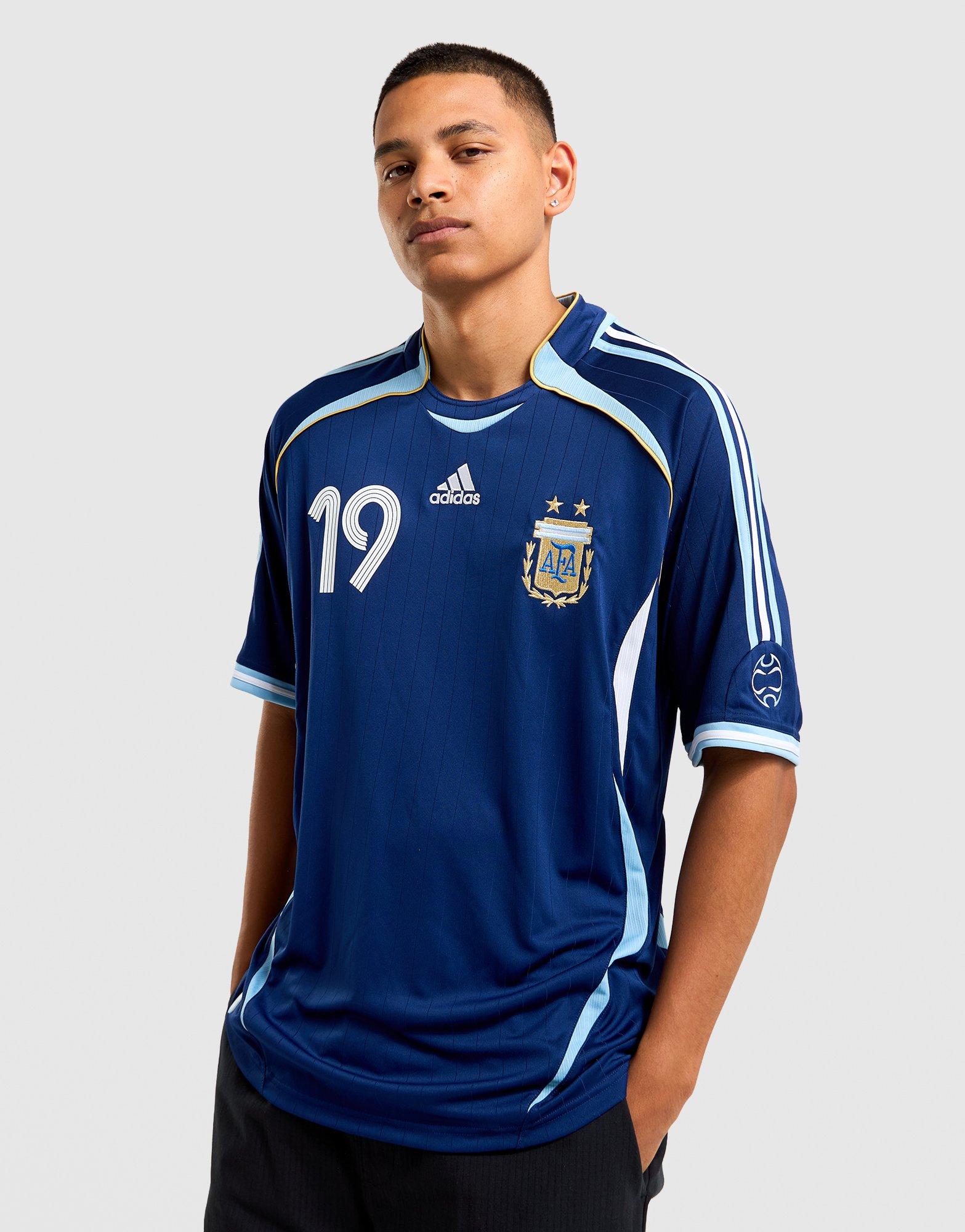 adidas Argentina '06 Messi #19 Retro Away Shirt