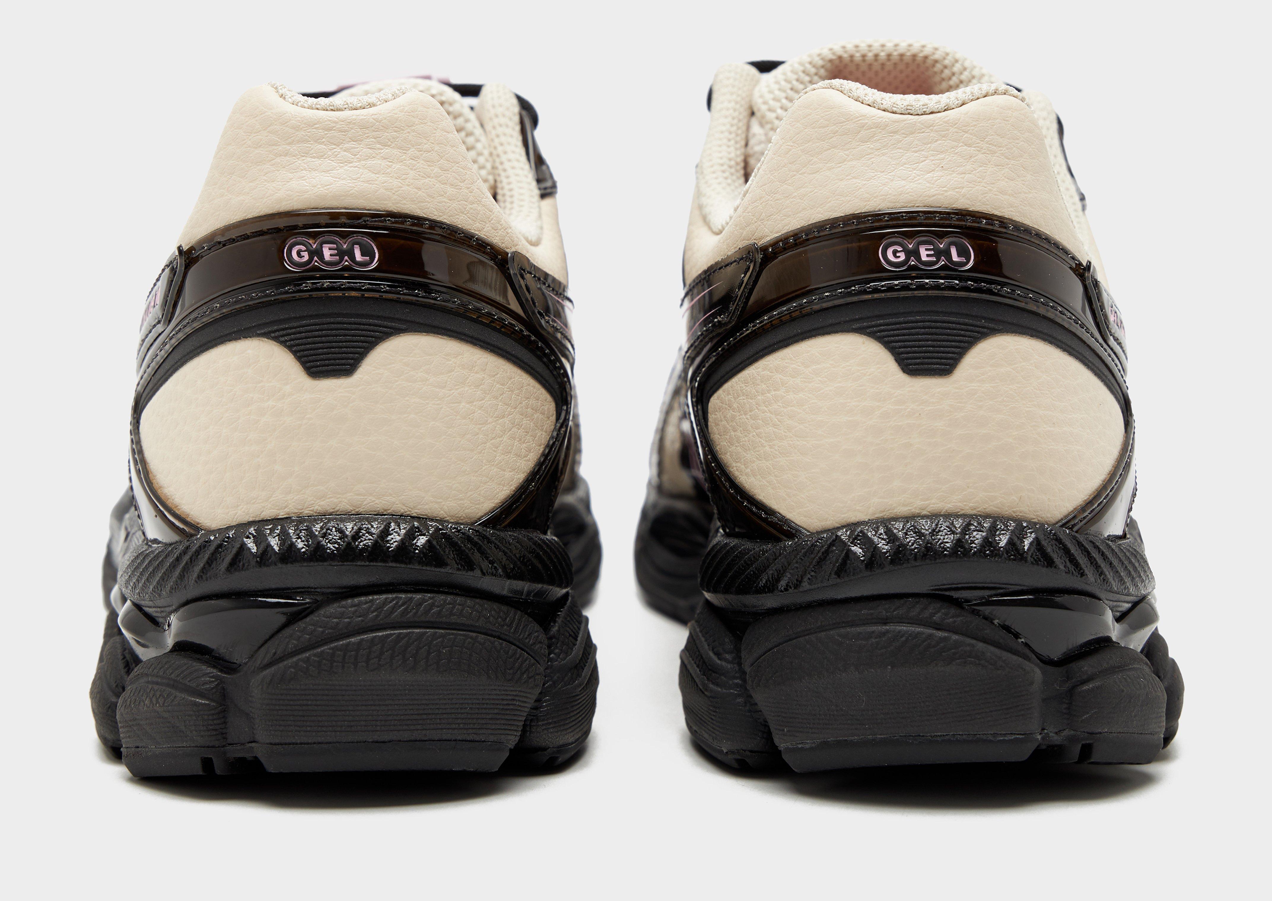 ASICS Gel Cumulus 16 x FINESSE Women's