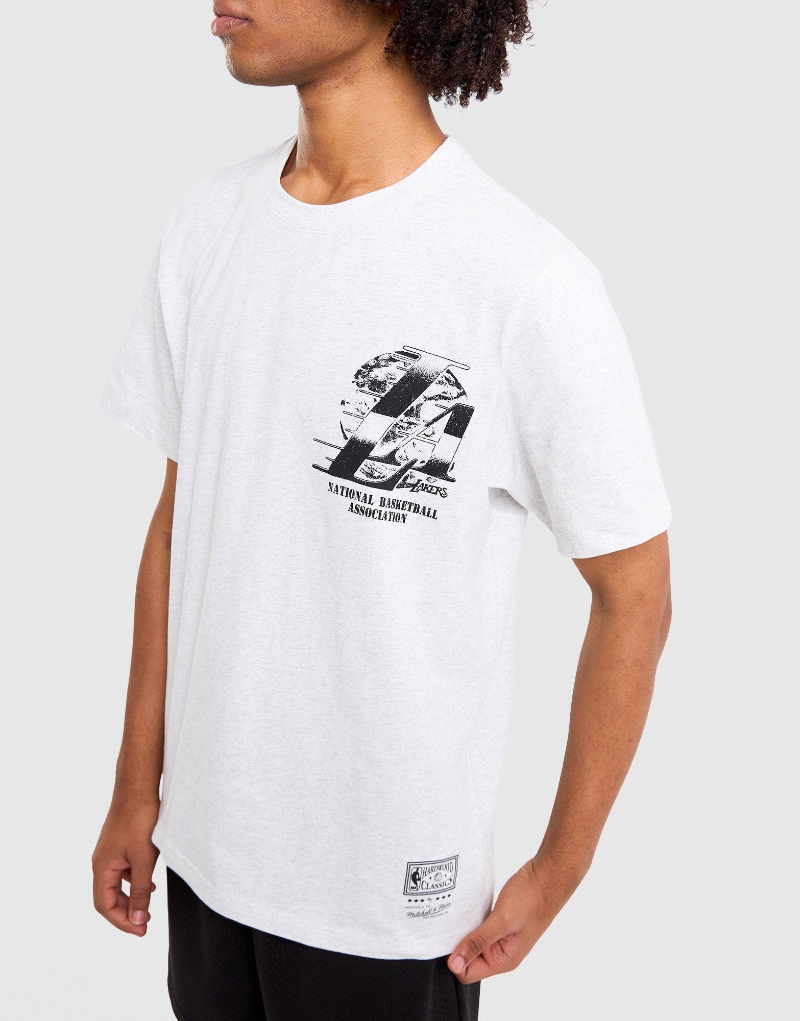 Mitchell & Ness LA Lakers Champions T-Shirt