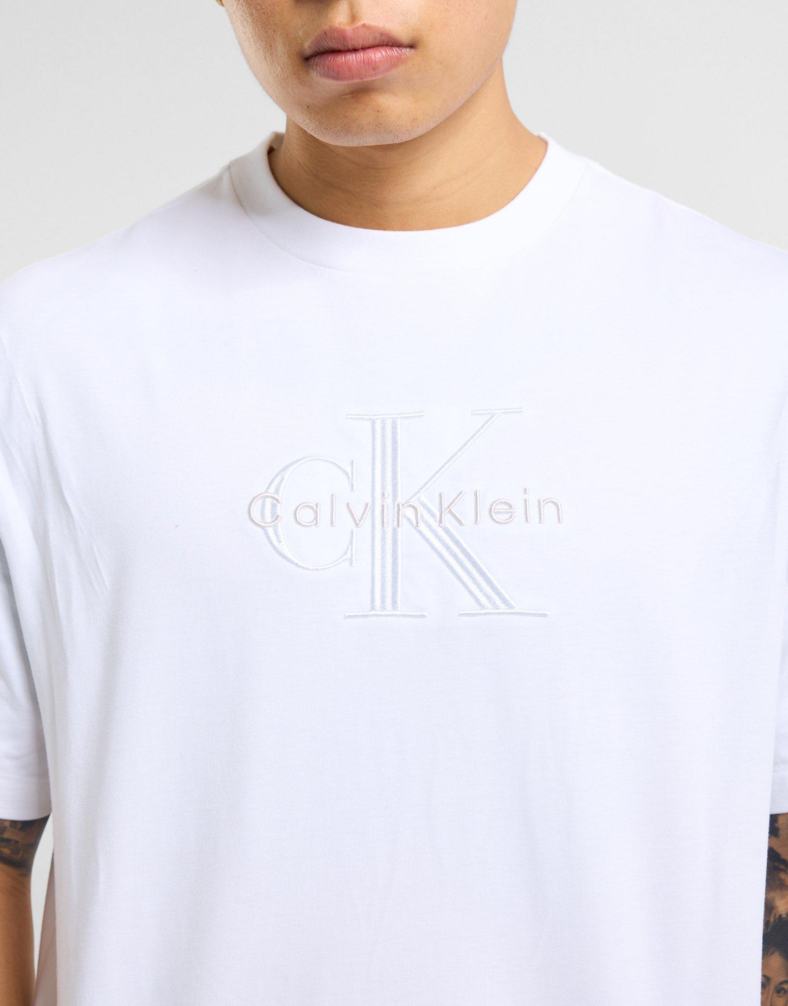 Calvin Klein T-Shirt