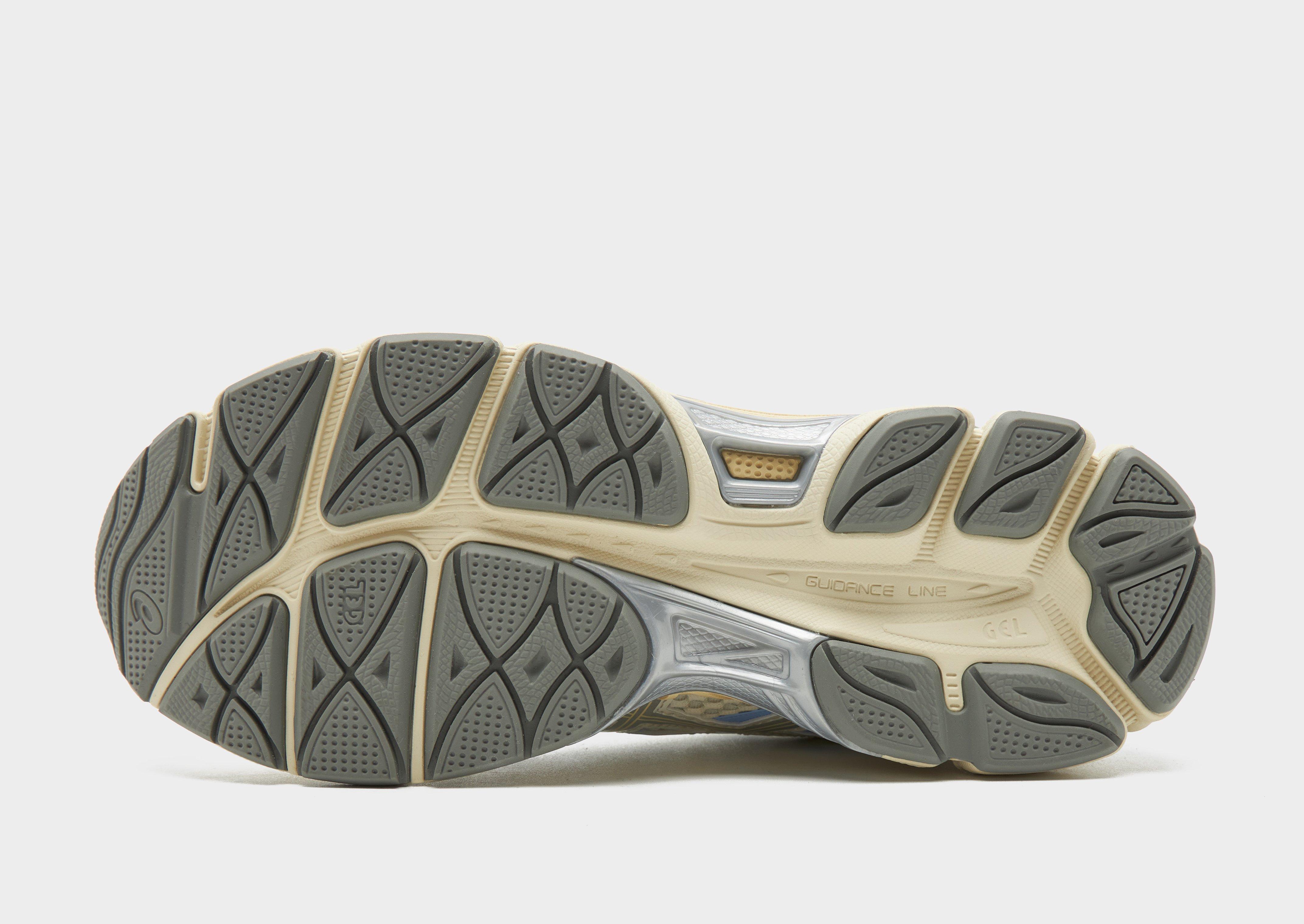 ASICS Gel Cumulus 16 Women's