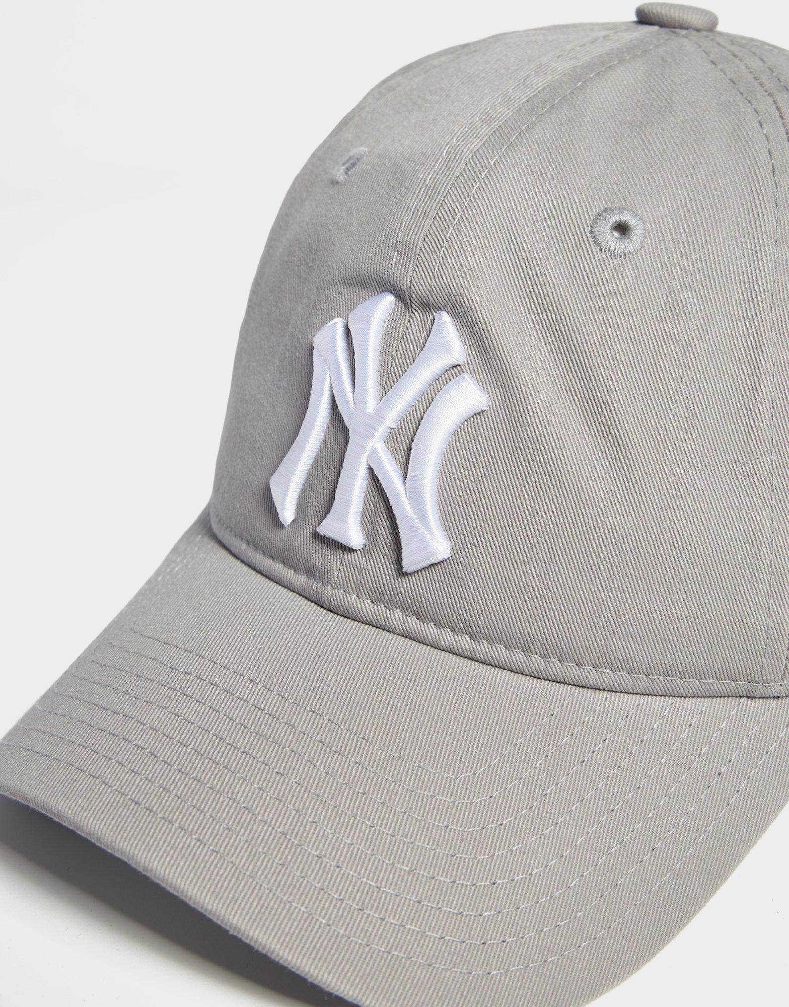New Era Casual Classic NY Yankees Cap