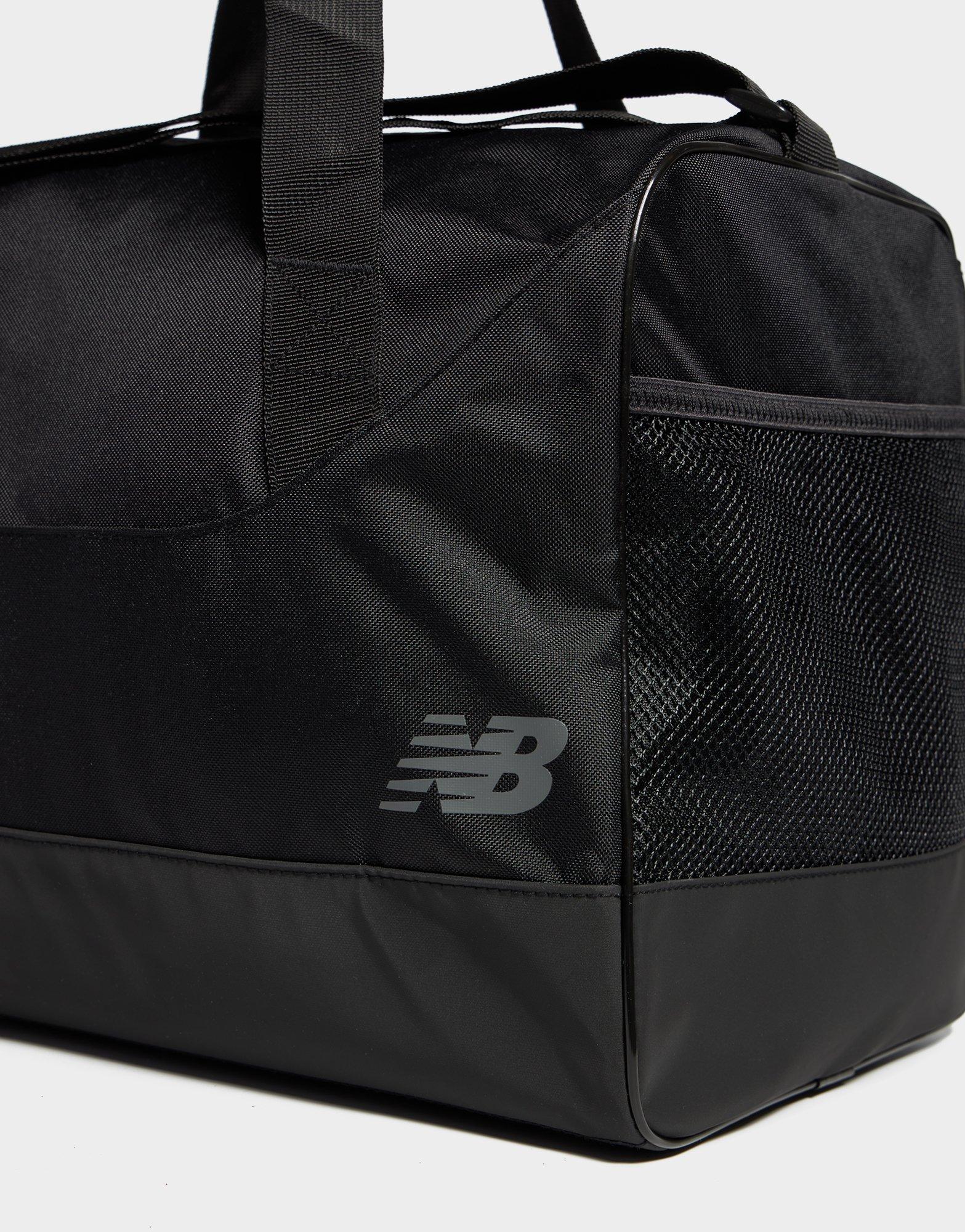 New Balance Essentials Medium Duffle Bag