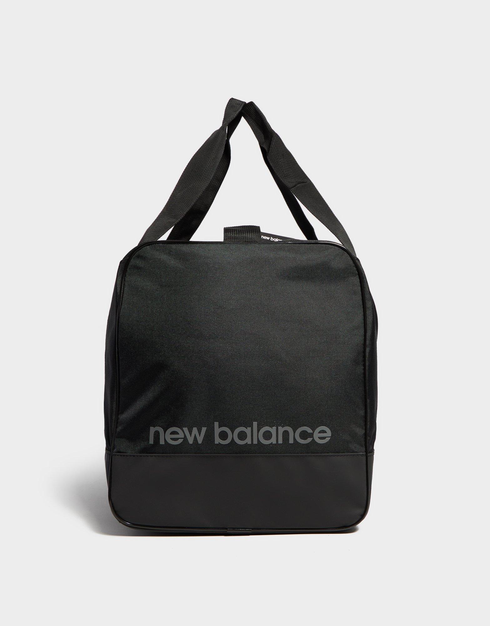 New Balance Essentials Medium Duffle Bag
