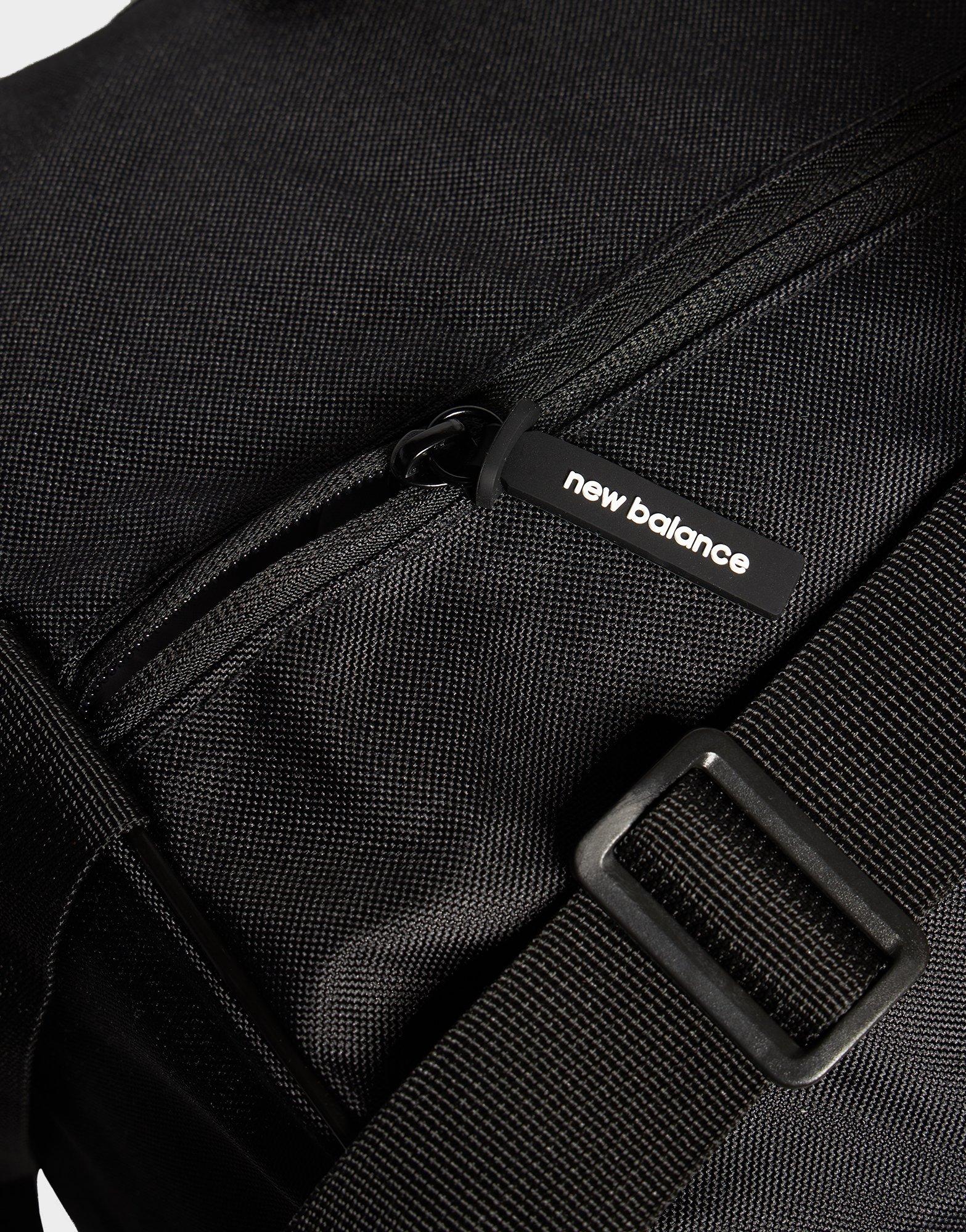 New Balance Essentials Medium Duffle Bag