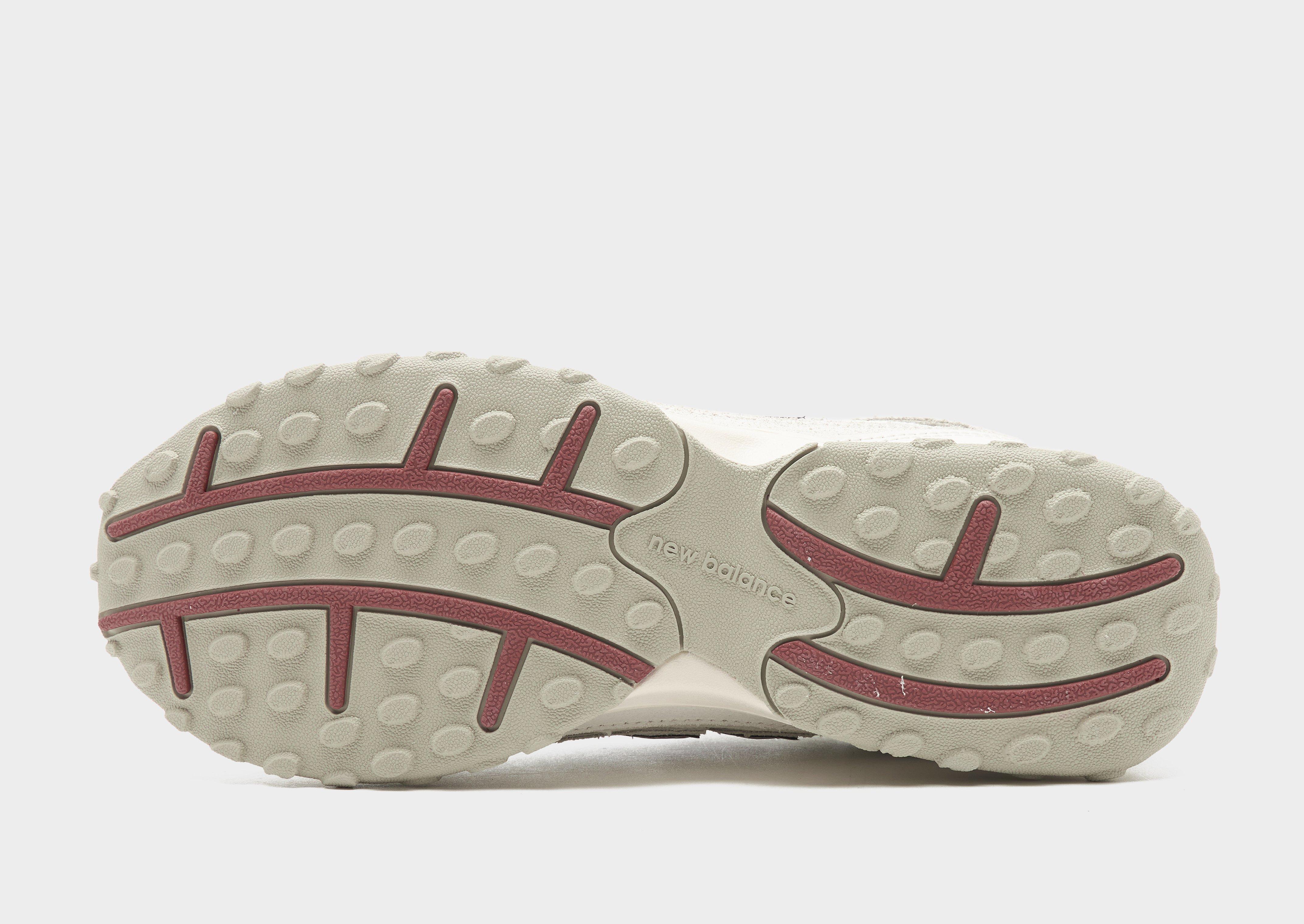 New Balance 204L Women's