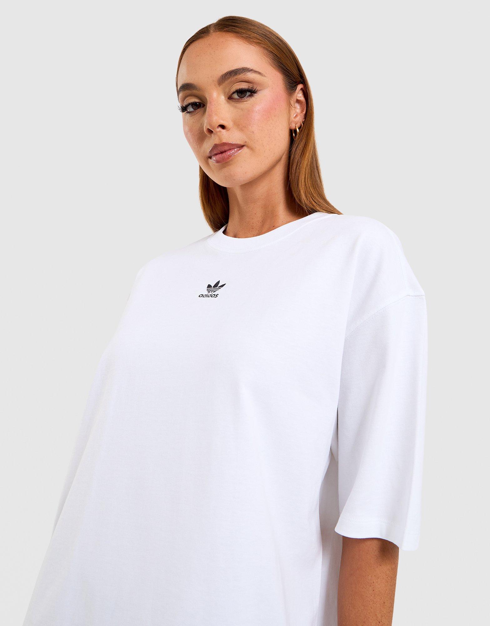 adidas Originals Essentials Boyfriend T-Shirt