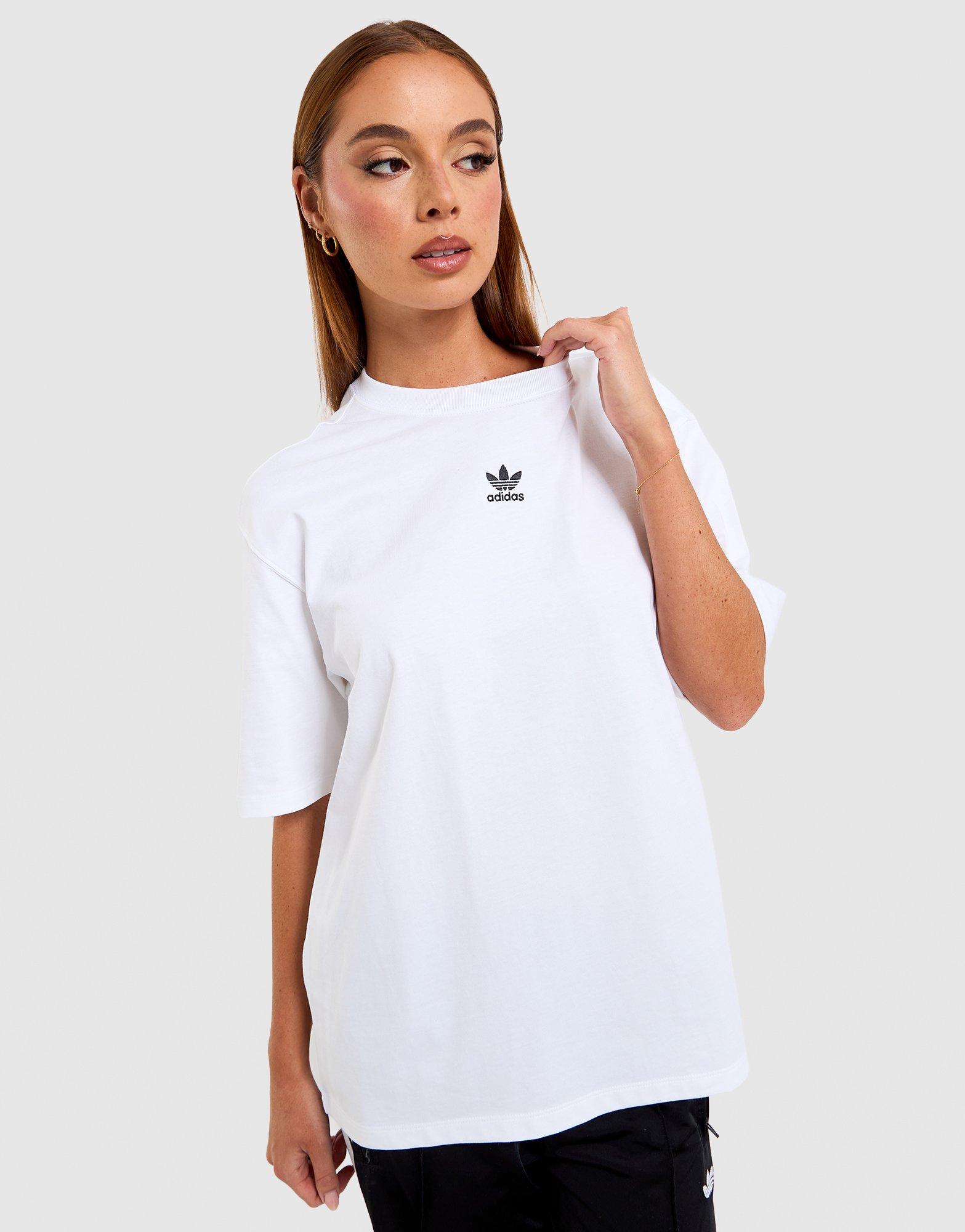 adidas Originals Essentials Boyfriend T-Shirt