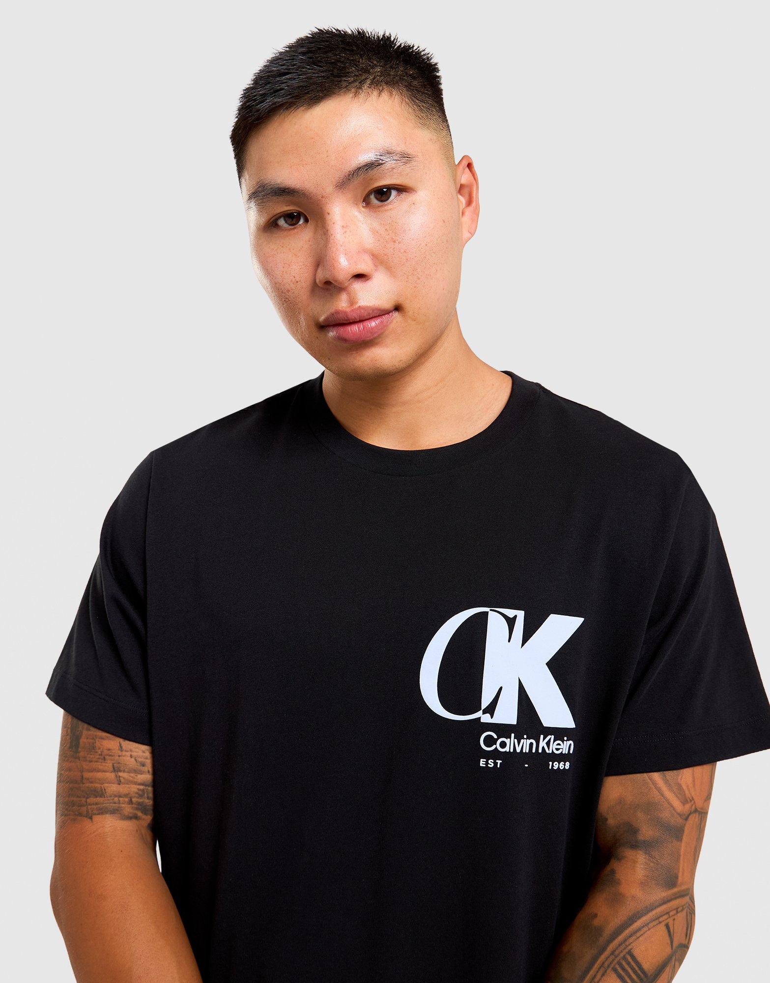 Calvin Klein T-Shirt