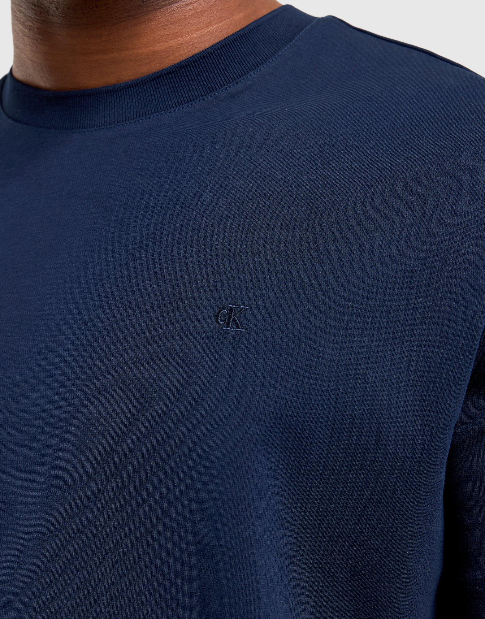 Calvin Klein T-Shirt