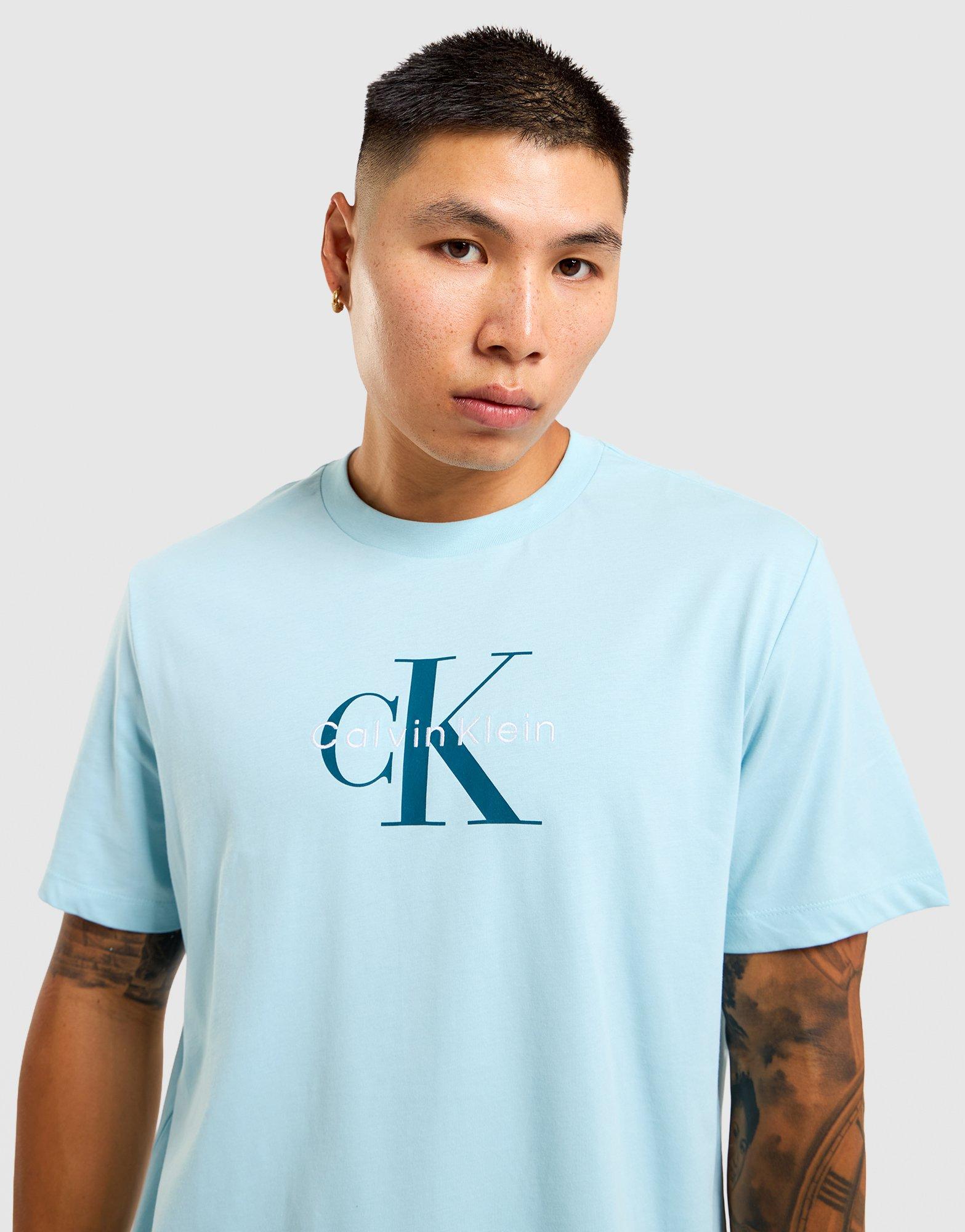 Calvin Klein T-Shirt